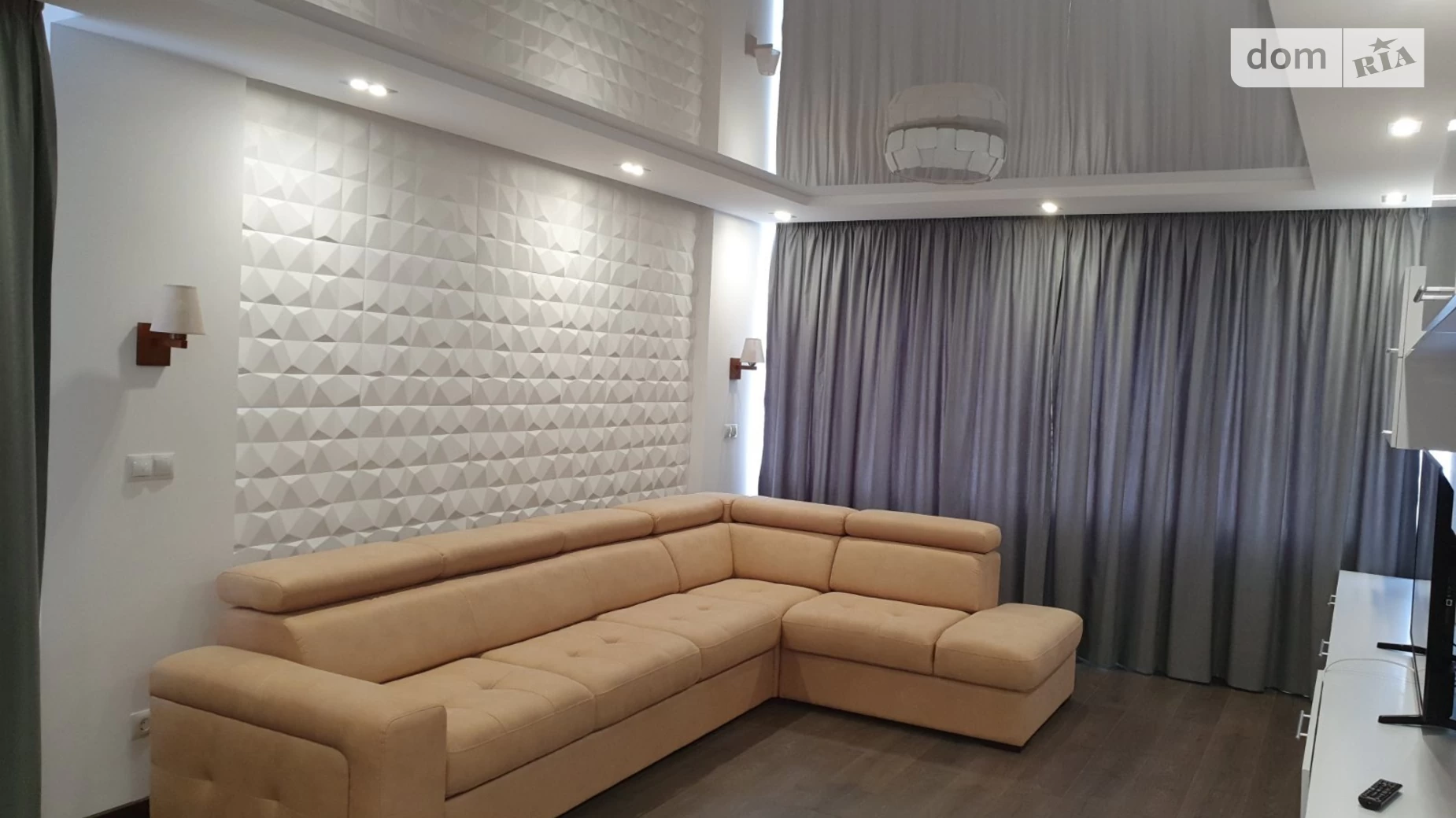 Продается 2-комнатная квартира 81.5 кв. м в Чернигове, цена: 98000 $ - фото 2