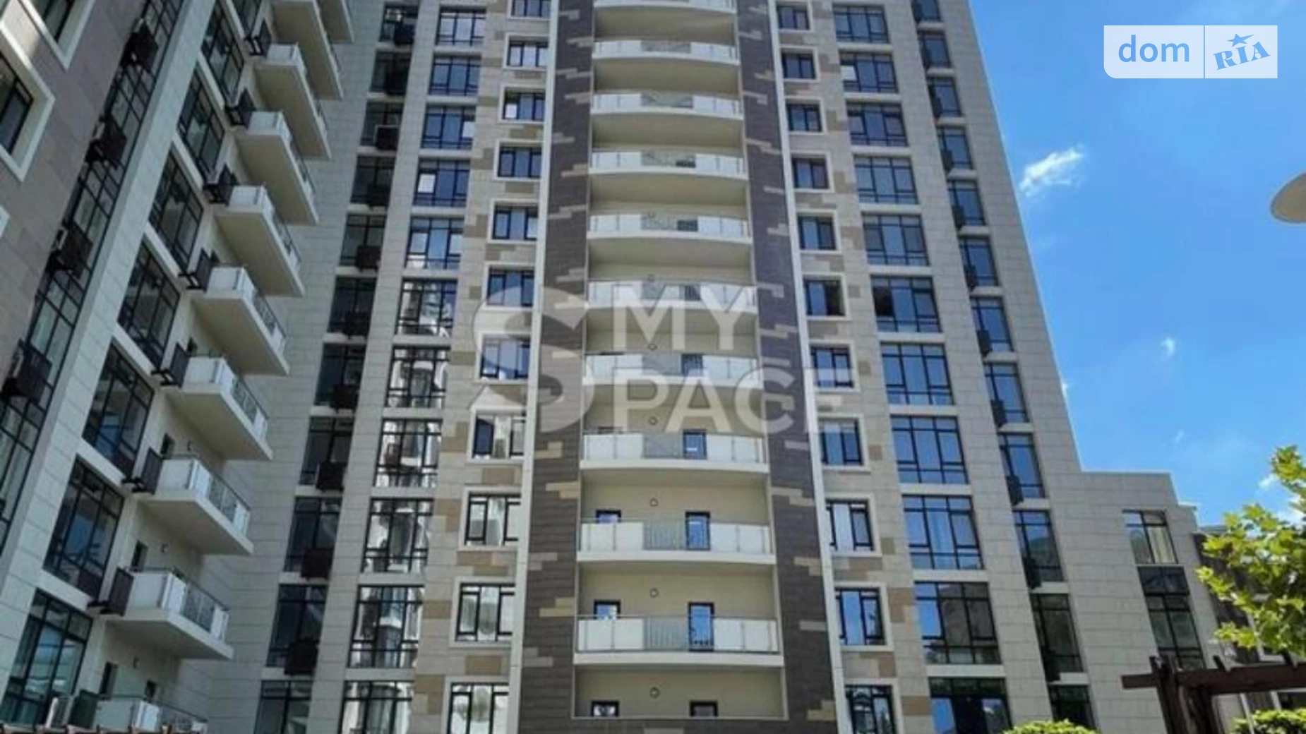 Продается 4-комнатная квартира 175 кв. м в Киеве, ул. Иоанна Павла II(Патриса Лумумбы), 6/1 - фото 3