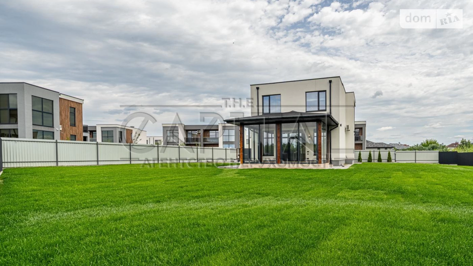 Продается дом на 2 этажа 150 кв. м с верандой, цена: 270000 $ - фото 3