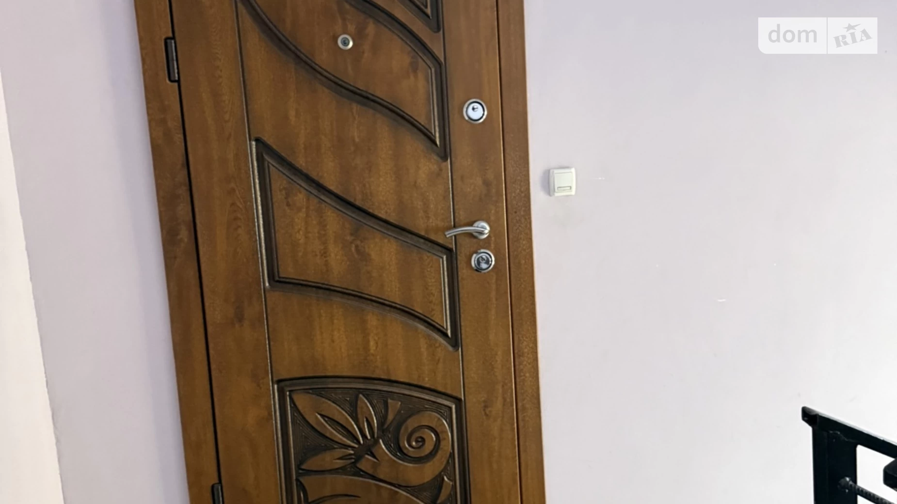 Продається 3-кімнатна квартира 100 кв. м у Чернівцях - фото 4