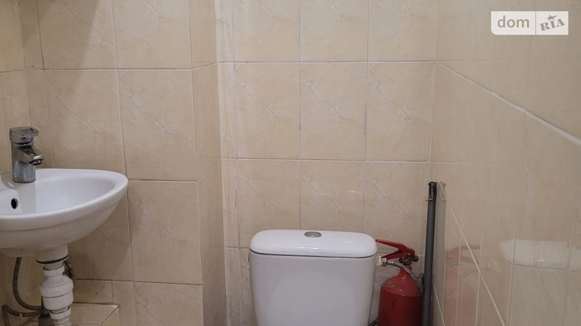 Продается офис 29 кв. м в бизнес-центре, цена: 65000 $ - фото 5