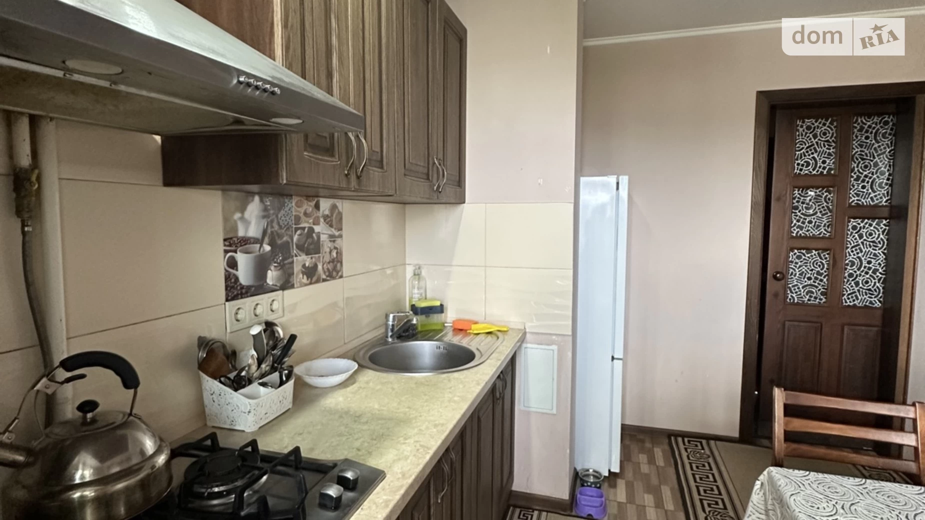Продается 3-комнатная квартира 67 кв. м в Ровно, ул. Мельника Андрея - фото 2