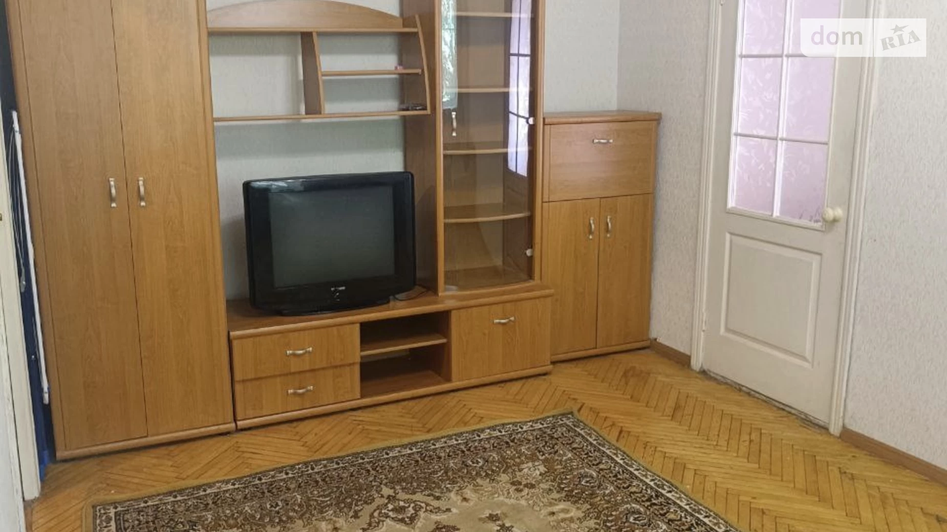Продается 2-комнатная квартира 42 кв. м в Киеве, ул. Елены Телиги, 37Е - фото 2