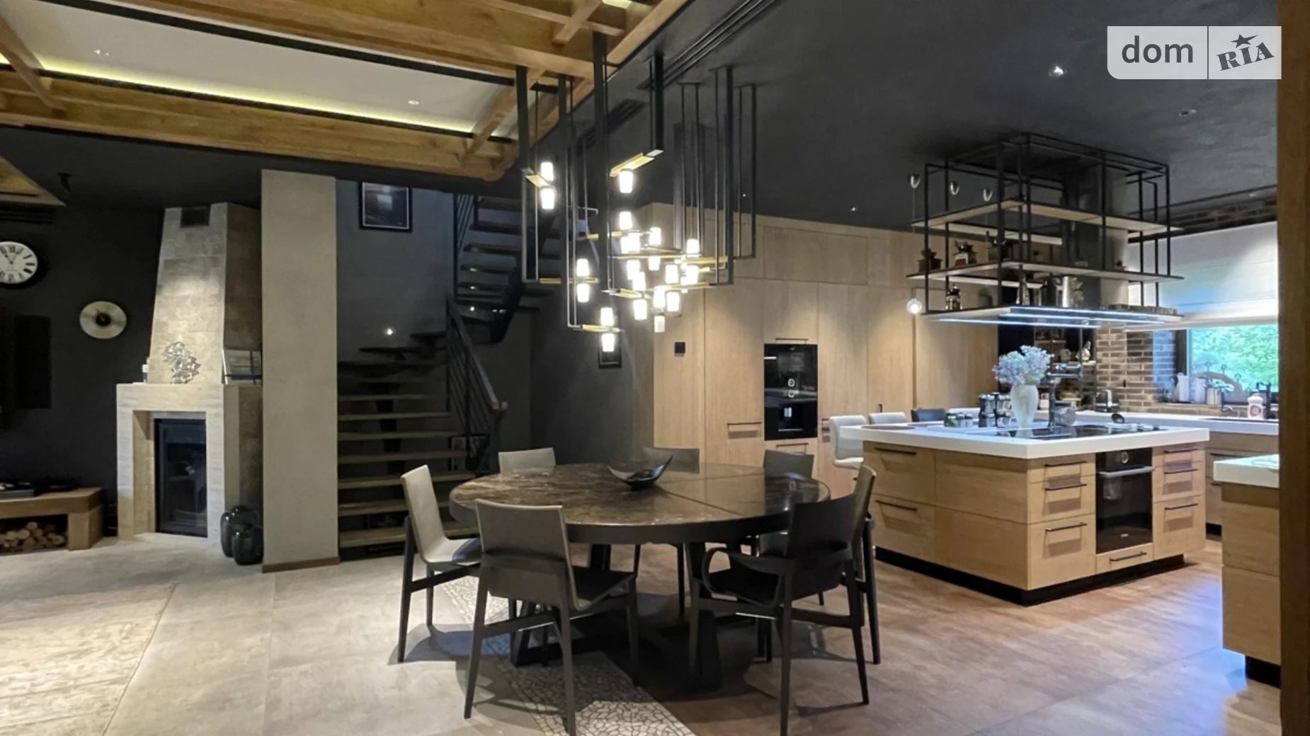 Сдается в аренду дом на 2 этажа 220 кв. м с баней/сауной, цена: 5555 $ - фото 4