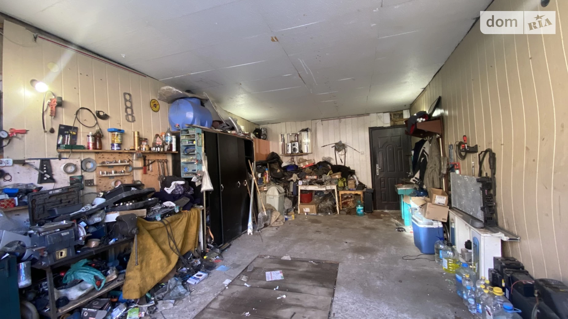 Продается место в гаражном кооперативе под легковое авто на 28 кв. м, цена: 8500 $ - фото 2