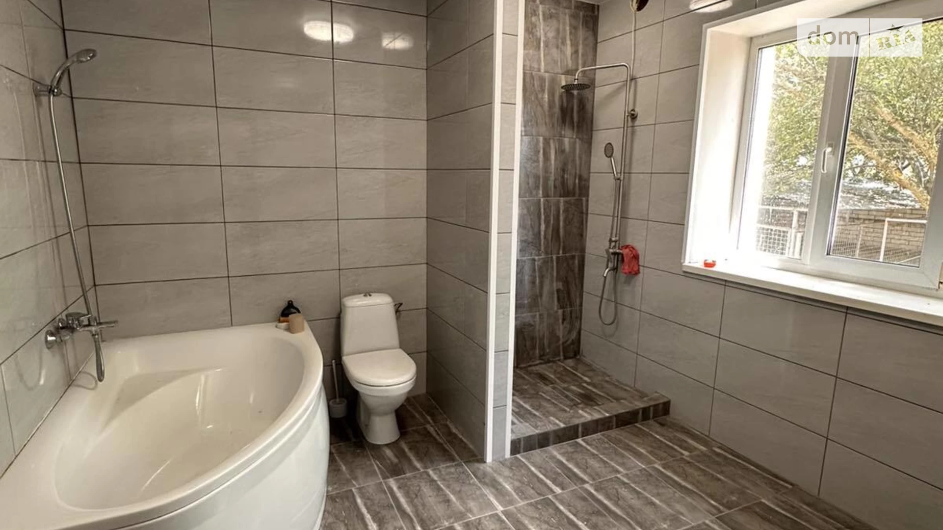 Продається одноповерховий будинок 111.1 кв. м з гаражем, цена: 60000 $ - фото 4