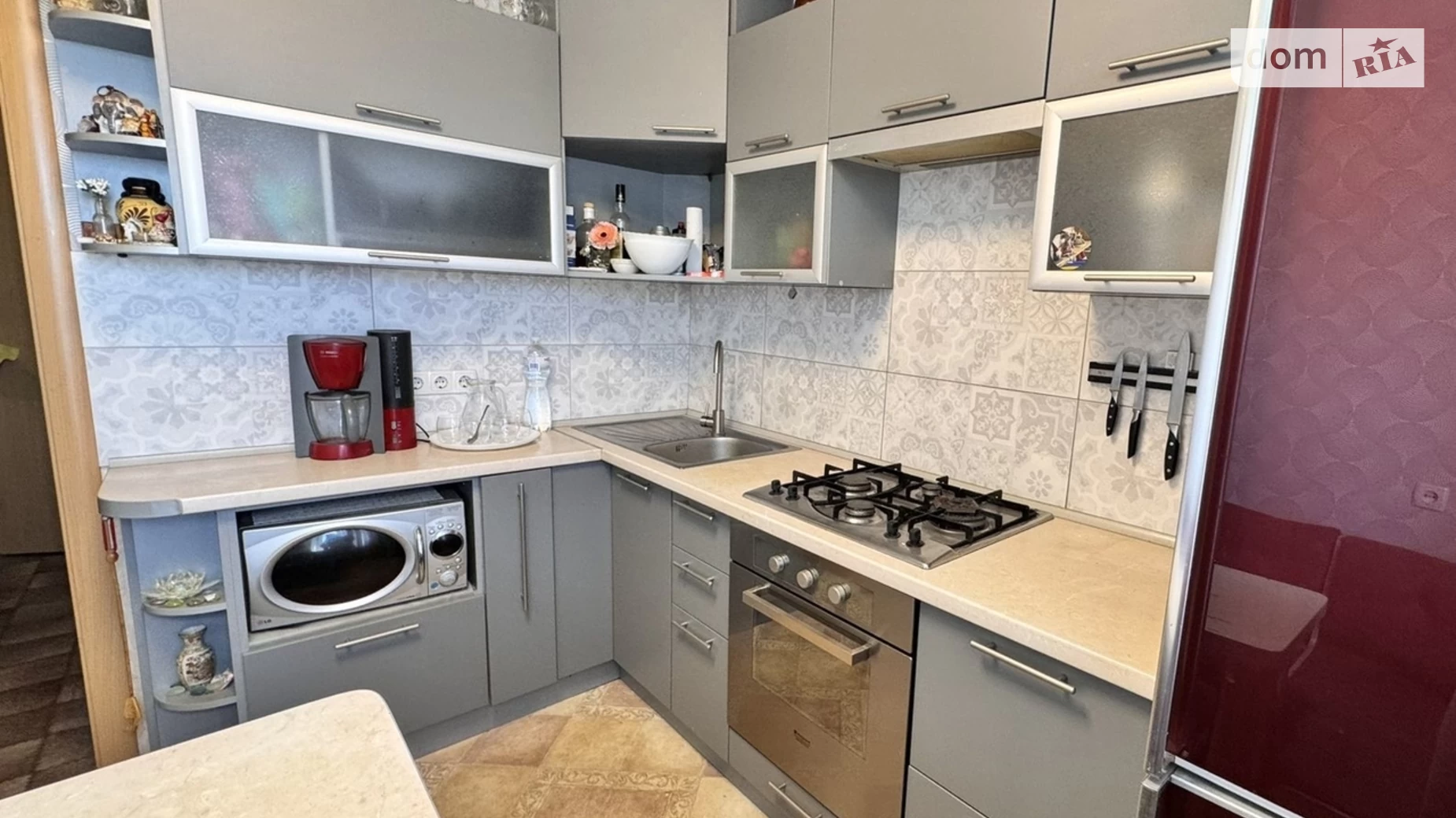 Продается 2-комнатная квартира 51 кв. м в Днепре, просп. Слобожанский, 40Б - фото 2