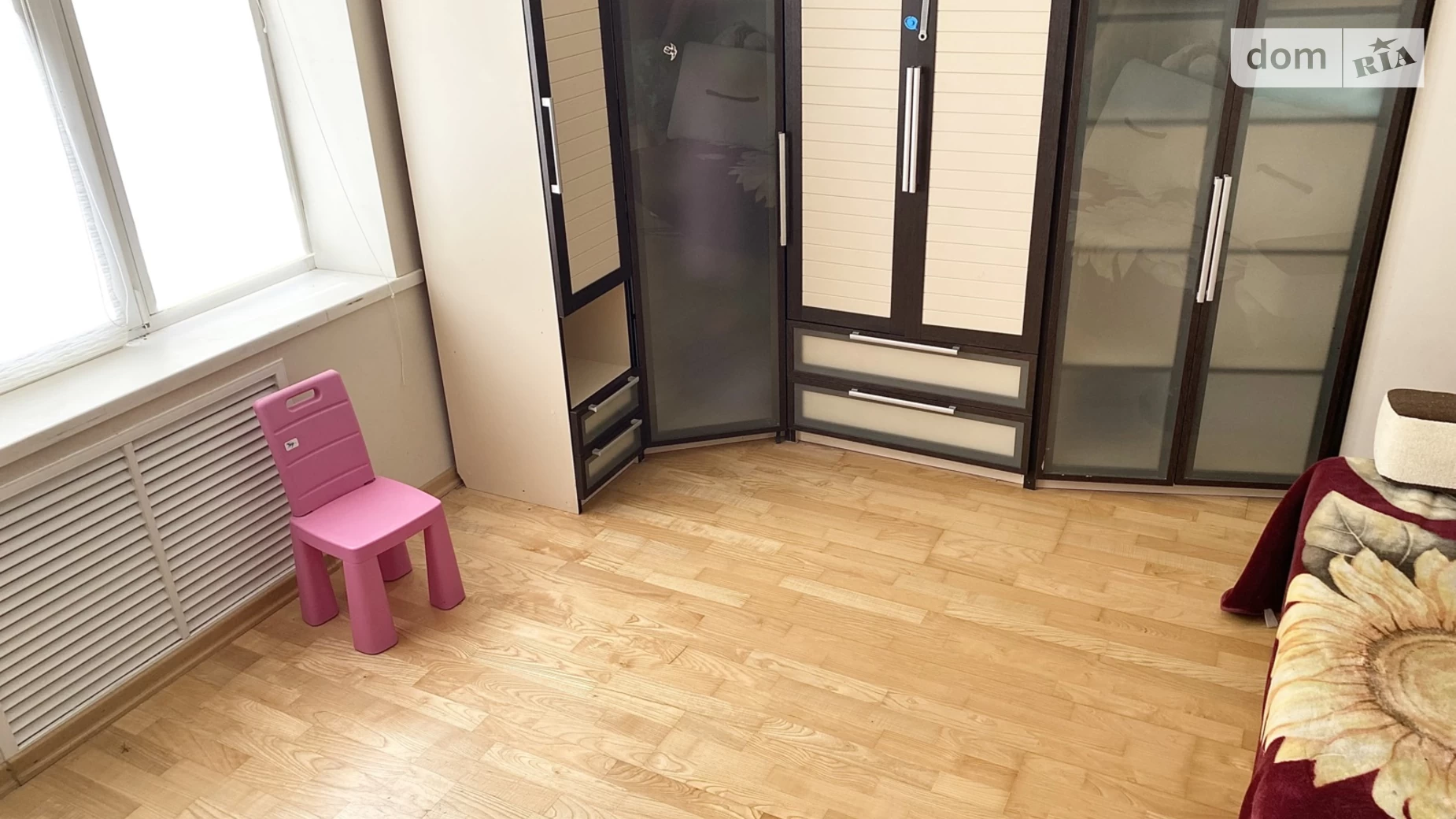 Продается дом на 3 этажа 270 кв. м с камином, цена: 240000 $ - фото 3