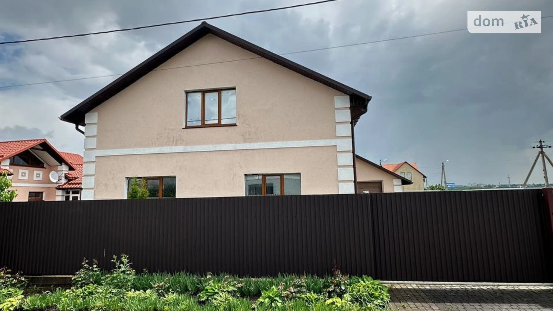 Продается дом на 2 этажа 295 кв. м с беседкой, цена: 180000 $ - фото 4