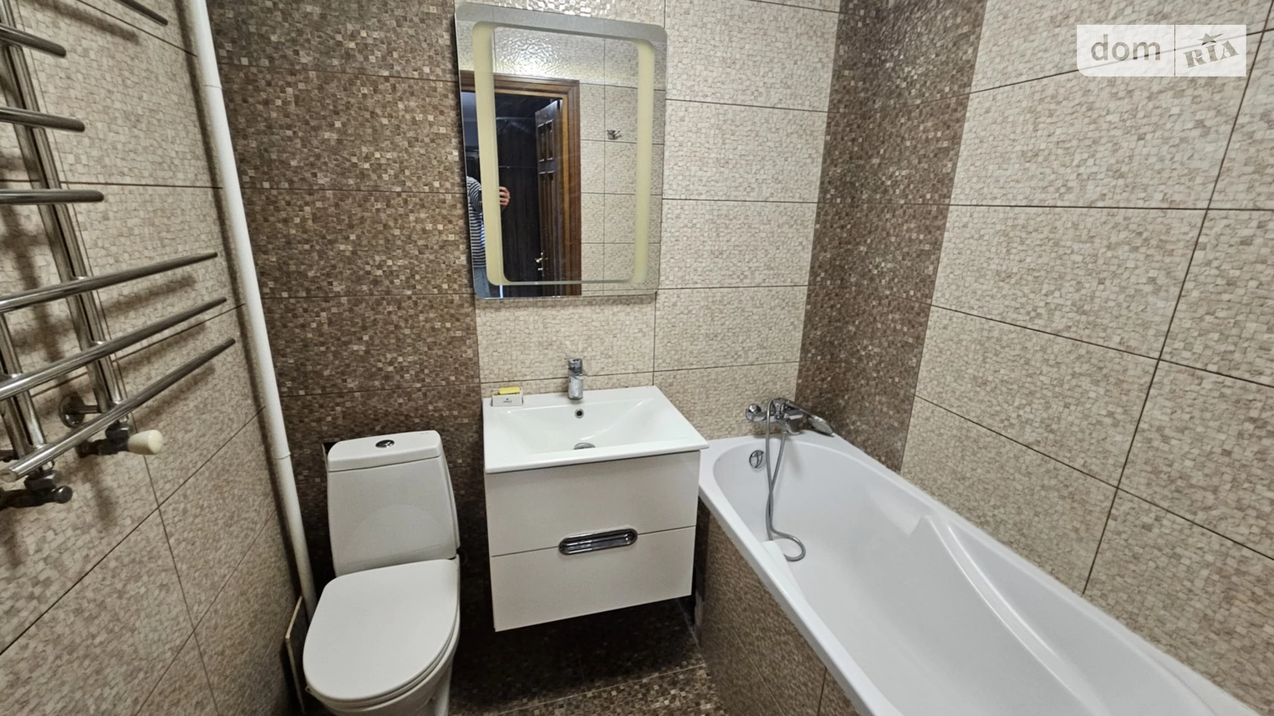 2-кімнатна квартира 48 кв. м у Тернополі, вул. Симоненка Василя, 18 - фото 3