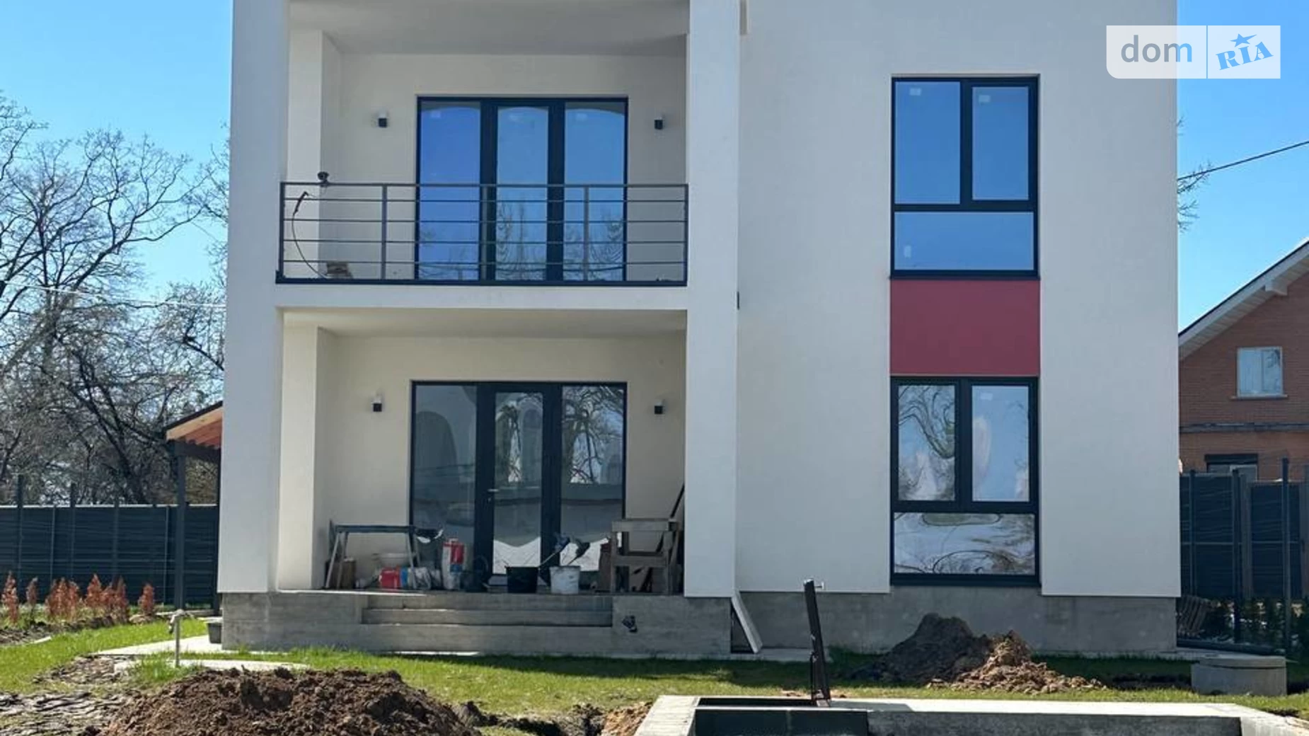 Продается дом на 2 этажа 135 кв. м с баней/сауной, цена: 325000 $ - фото 2