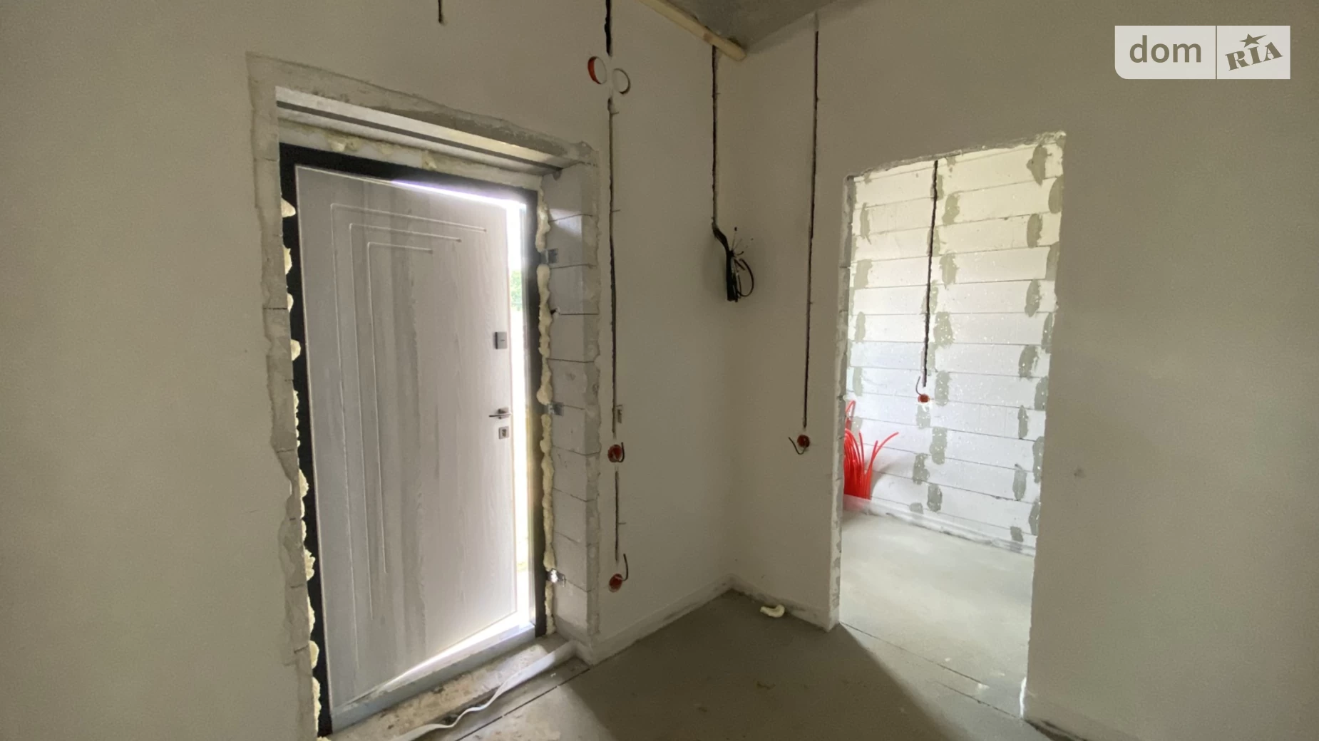 Продается одноэтажный дом 120 кв. м с гаражом, цена: 125000 $ - фото 5
