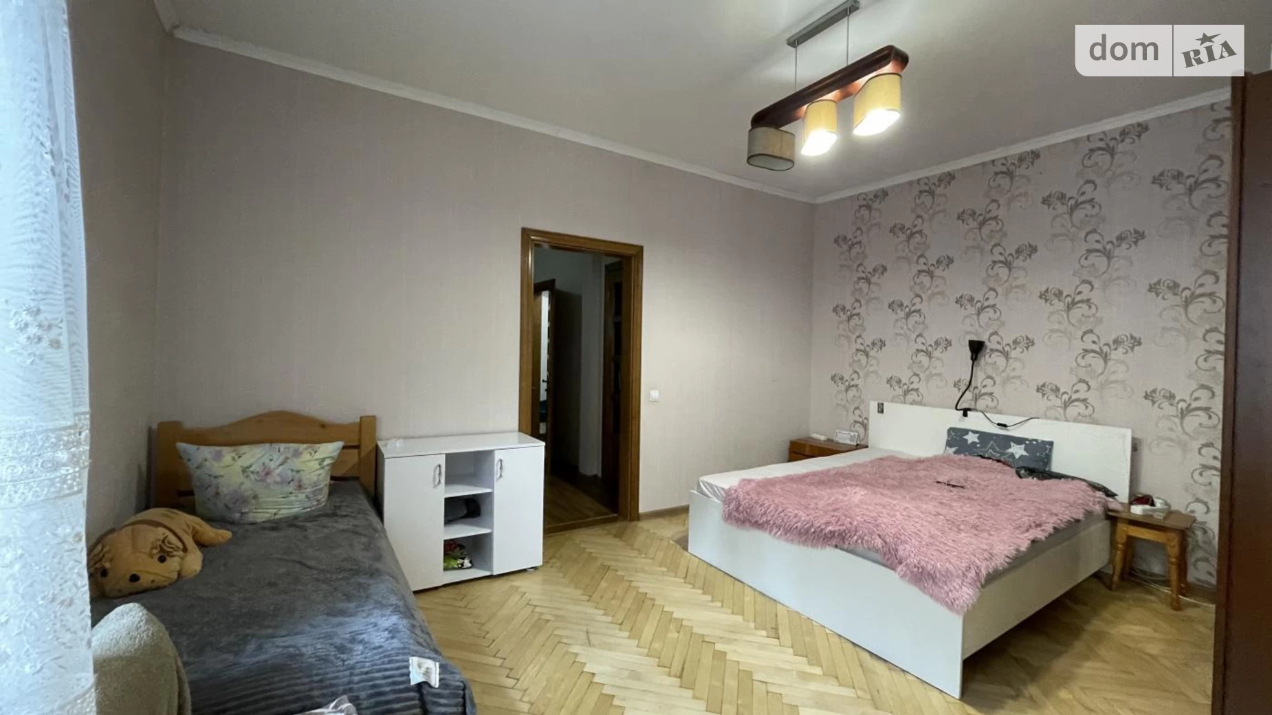 Продается 2-комнатная квартира 60.9 кв. м в Львове, ул. Родниковая, 32 - фото 2