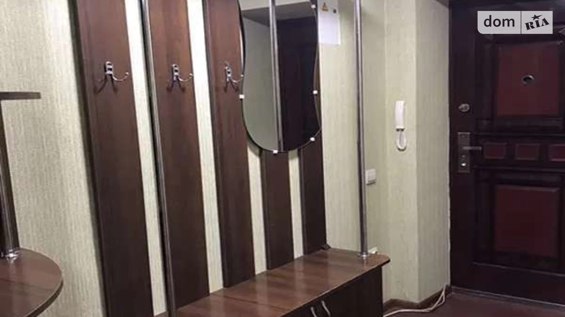 1-комнатная квартира 39 кв. м в Луцке, ул. Конякина, 12 - фото 5