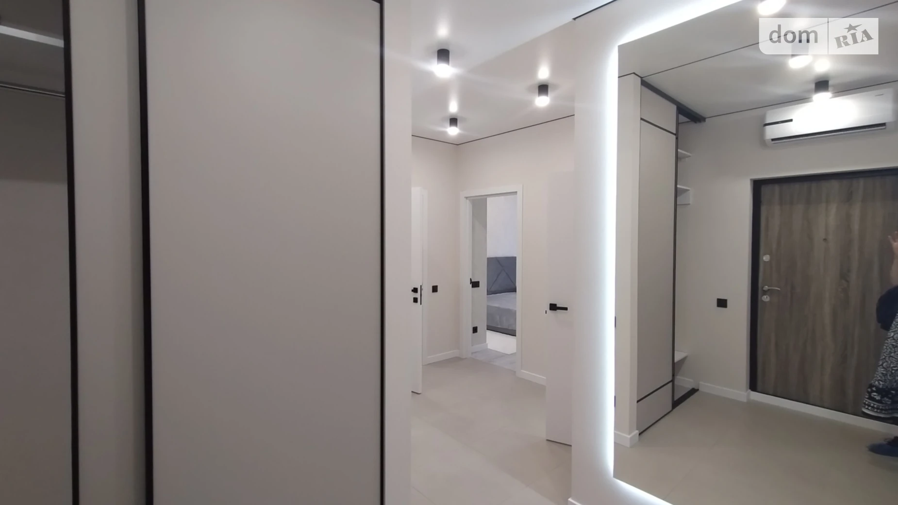 Продается 2-комнатная квартира 69 кв. м в Одессе, ул. Генуэзская, 1/1 - фото 3