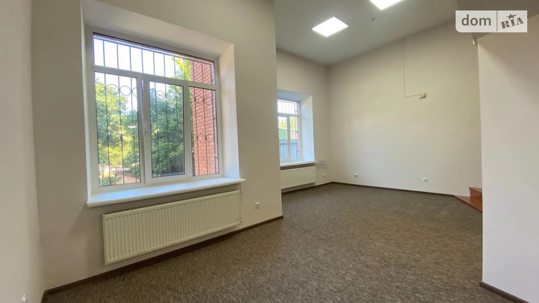 Здається в оренду офіс 187 кв. м в бізнес-центрі, цена: 37400 $ - фото 4