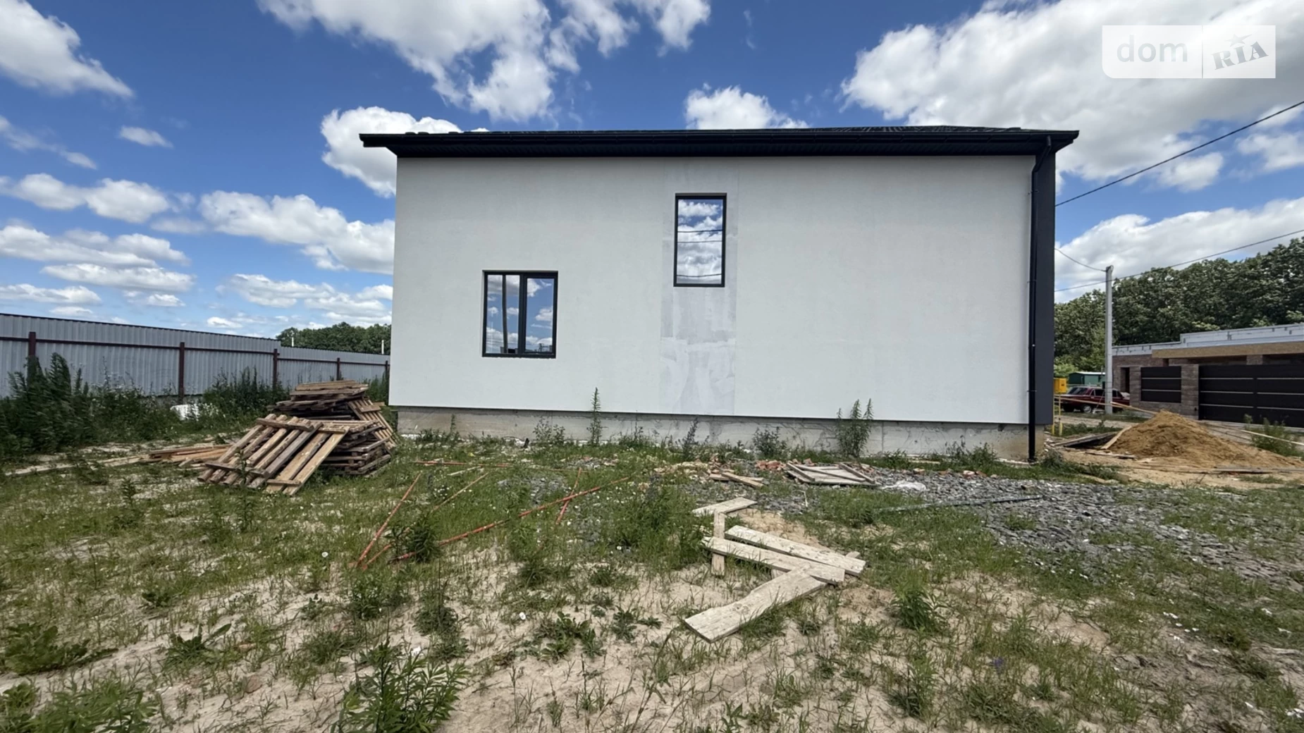 Продается дом на 2 этажа 125 кв. м с камином, цена: 98000 $ - фото 3