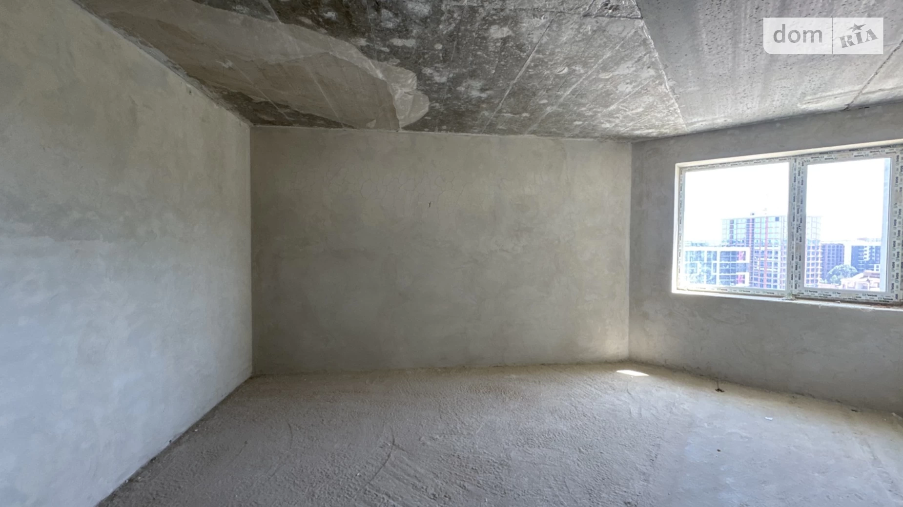 Продается 1-комнатная квартира 48 кв. м в Ивано-Франковске, ул. Княгинин, 44 корпус 37 - фото 4