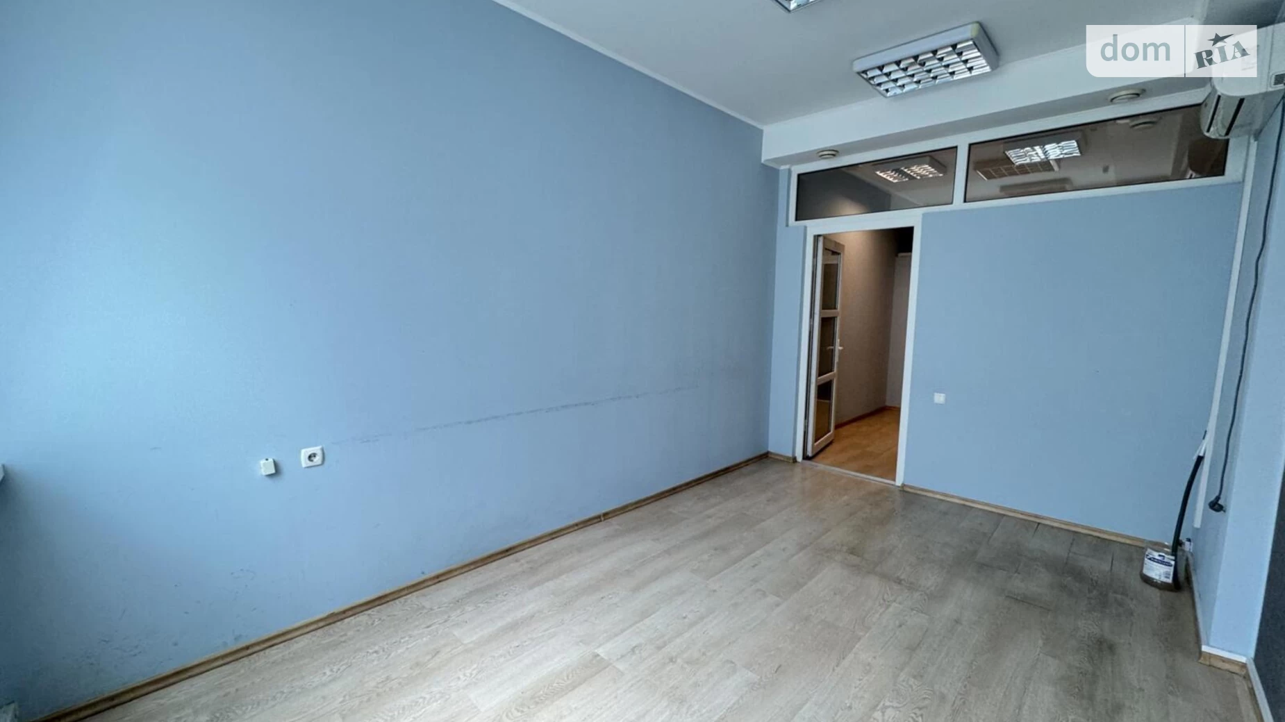 Здається в оренду приміщення вільного призначення 22.5 кв. м в 4-поверховій будівлі, цена: 7425 грн - фото 3