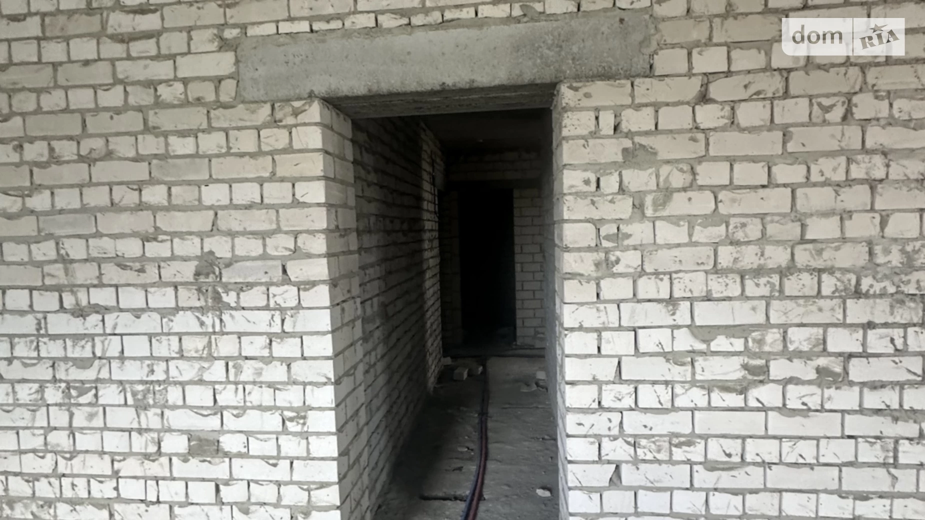 Продается 2-комнатная квартира 71 кв. м в Харькове, ул. Заливная, 6 - фото 2