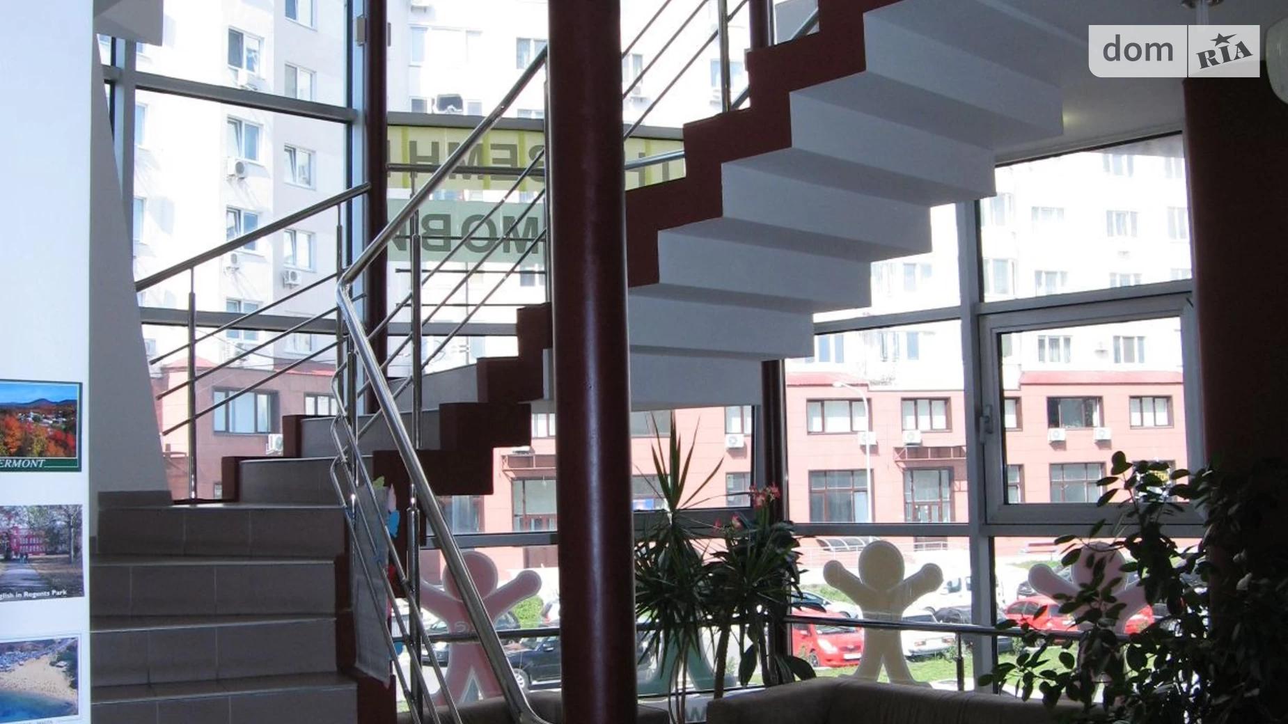 Продается офис 200 кв. м в бизнес-центре, цена: 400000 $ - фото 2