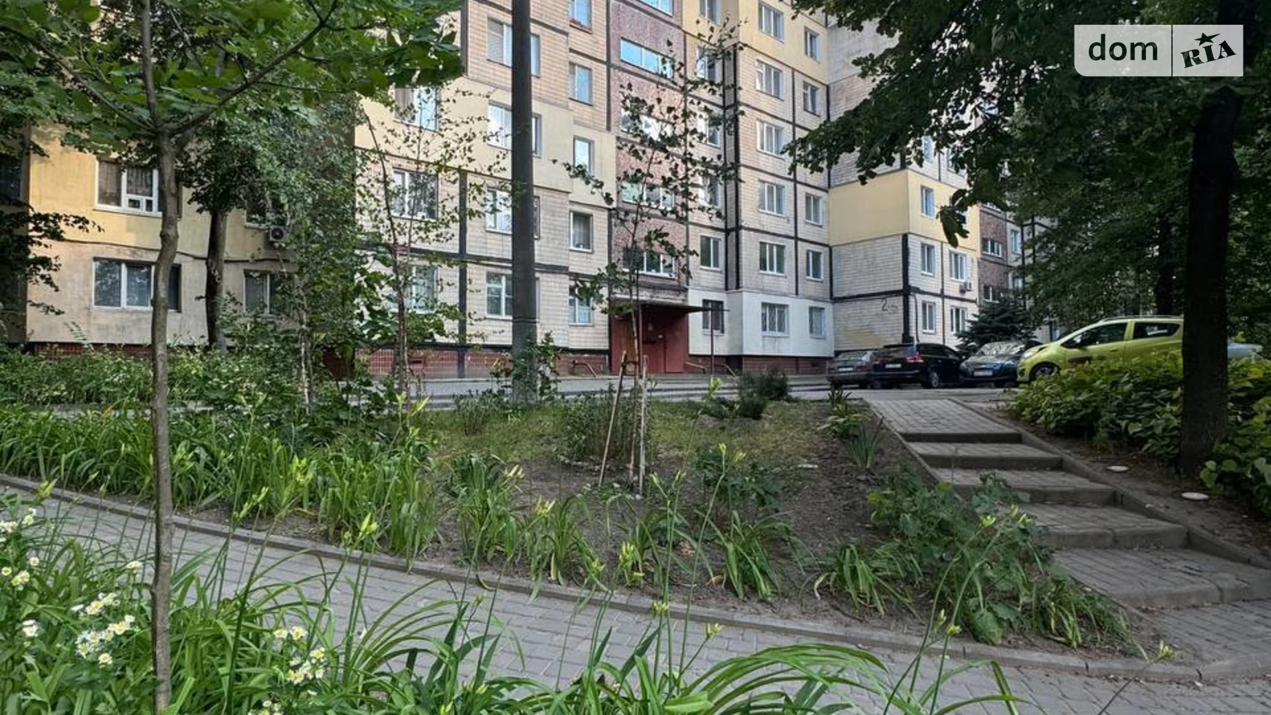 Продается 3-комнатная квартира 65 кв. м в Днепре, мас. Тополь-3, 2/2 - фото 2