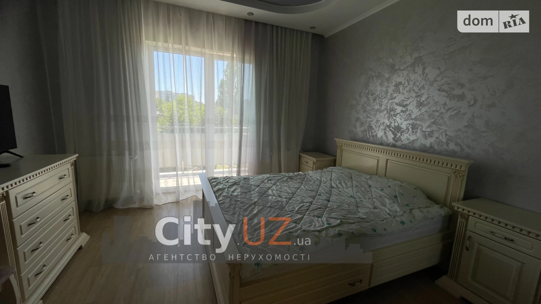 Продается 2-комнатная квартира 74 кв. м в Ужгороде, ул. Заньковецкой, 5Б - фото 3