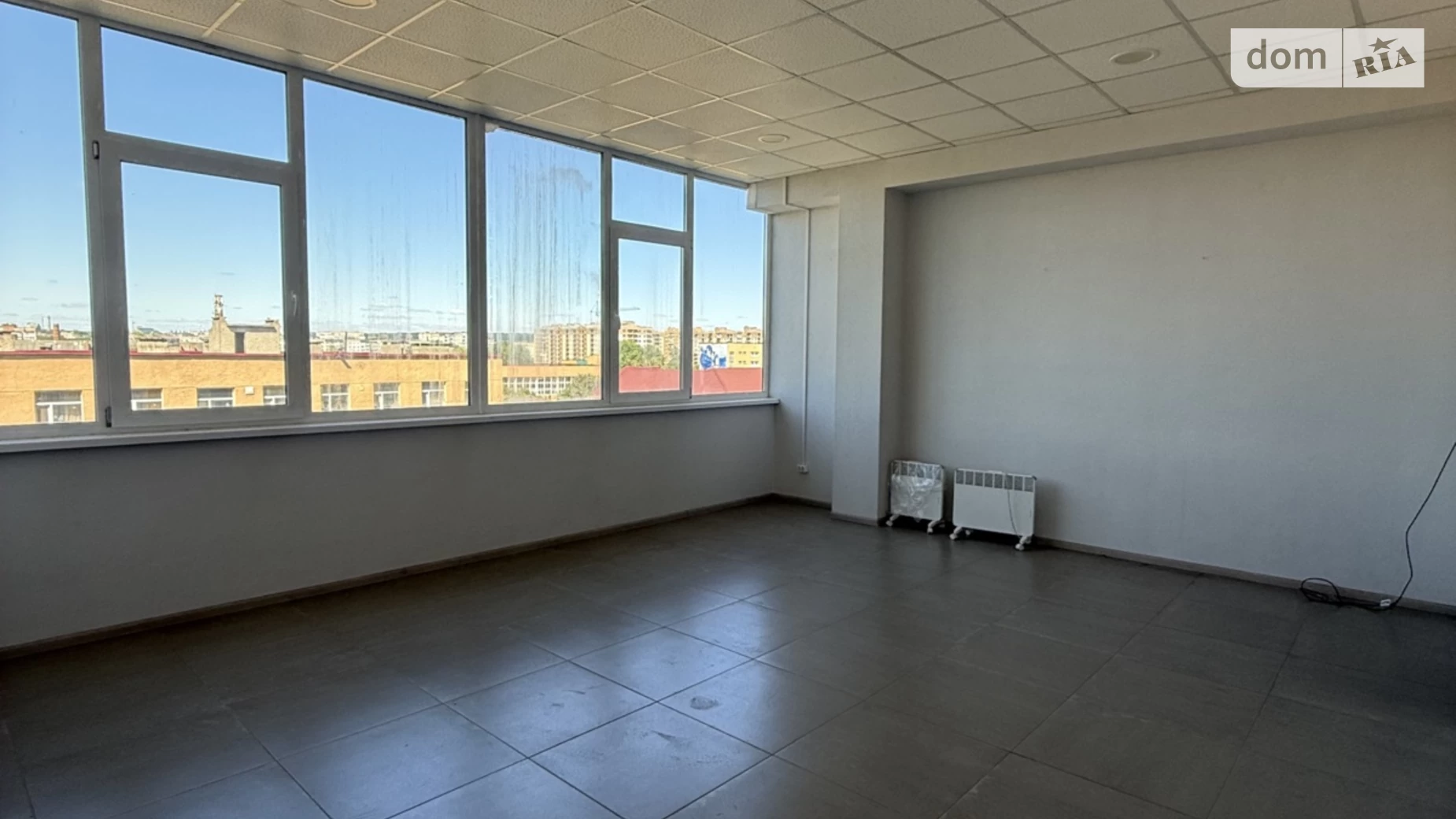 Продается офис 29.2 кв. м в бизнес-центре, цена: 21500 $ - фото 3