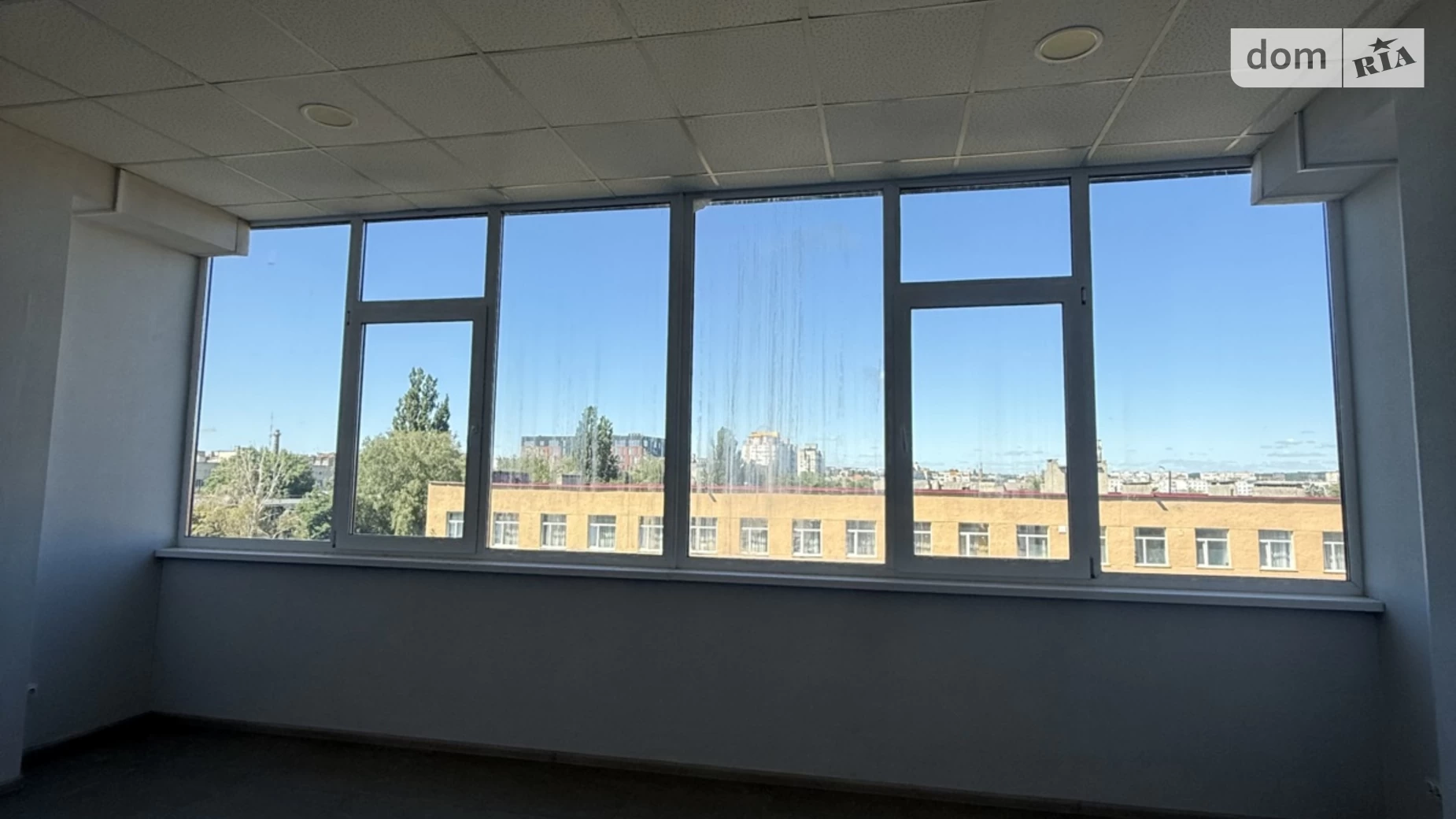 Продается офис 29.2 кв. м в бизнес-центре, цена: 21500 $ - фото 5