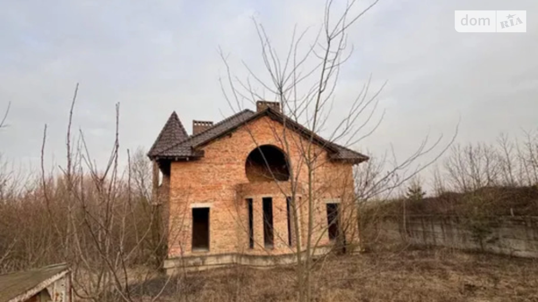 Продается дом на 3 этажа 380 кв. м с баней/сауной, цена: 93000 $ - фото 4