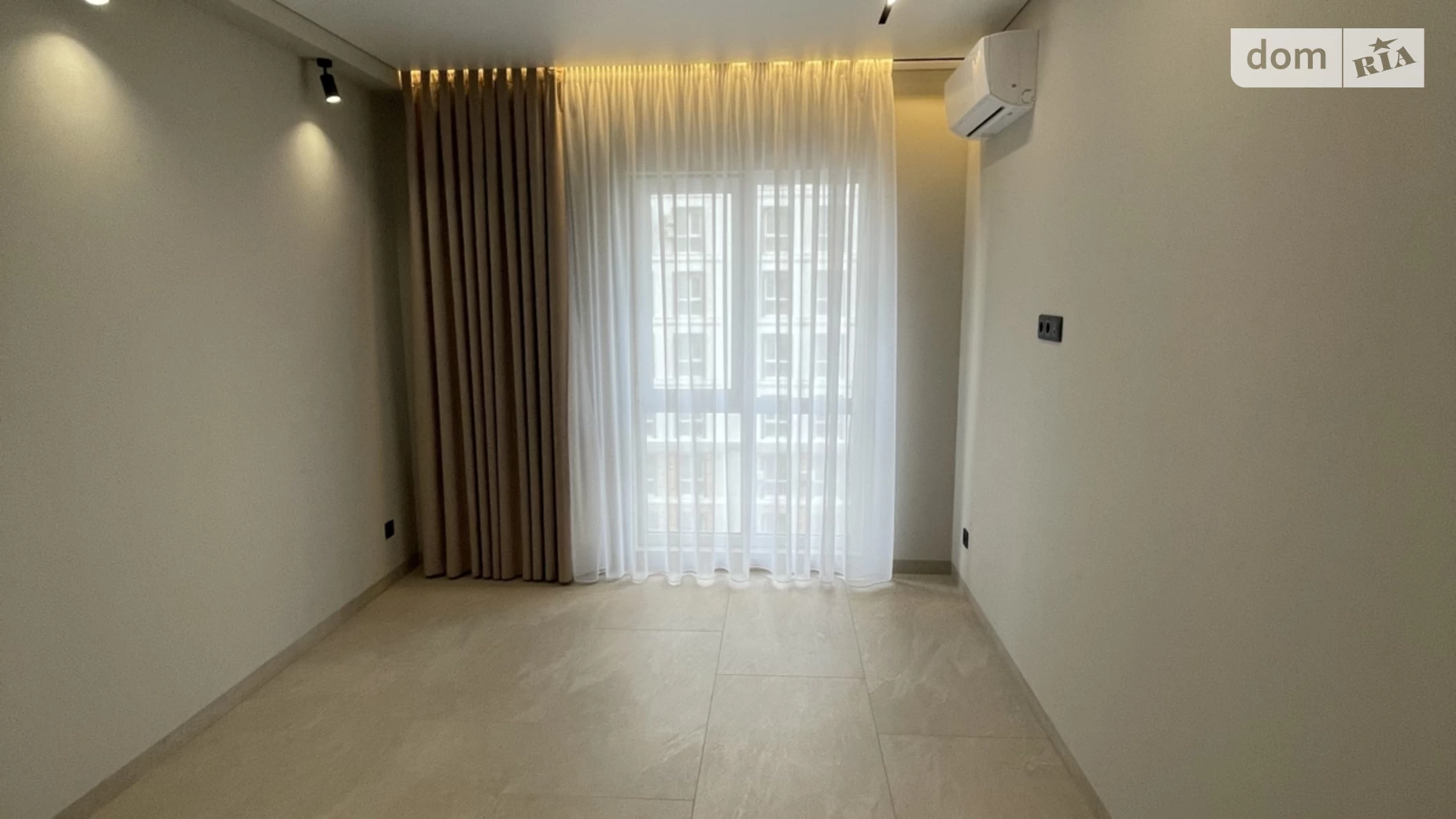 Продается 1-комнатная квартира 41 кв. м в Киеве - фото 3