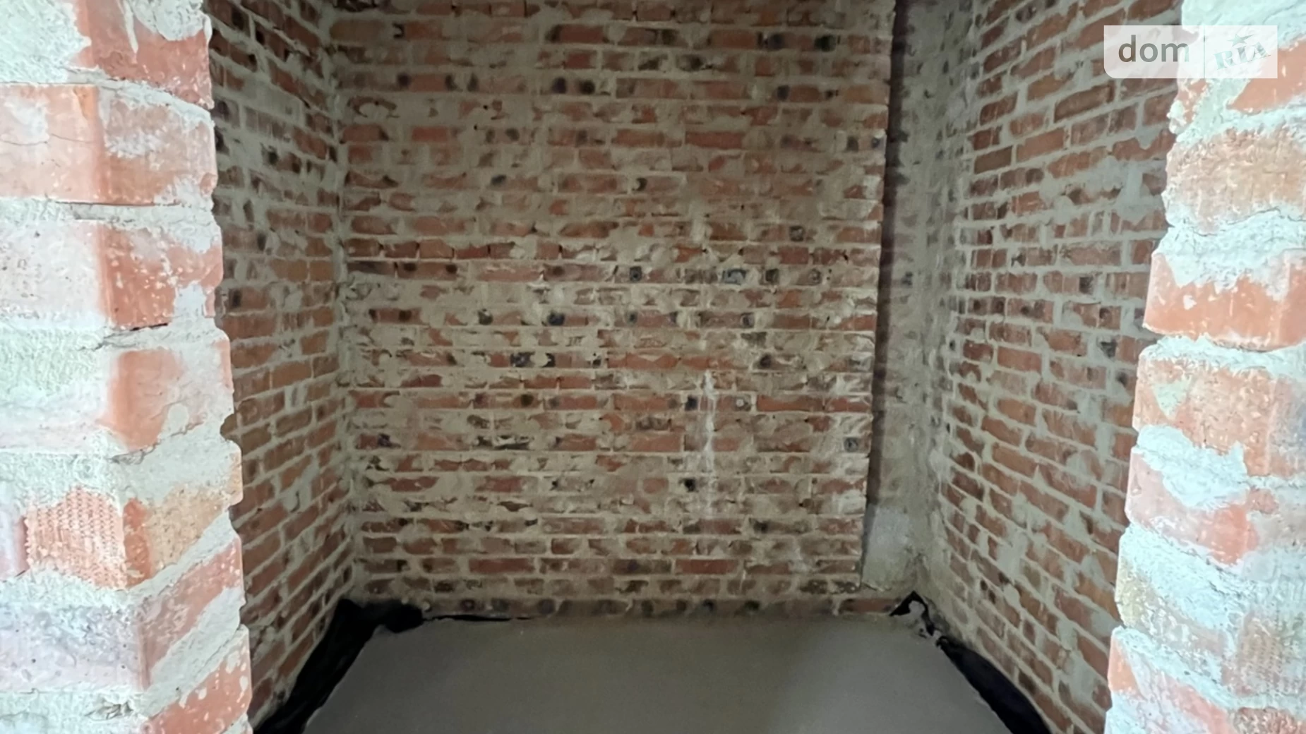 вул. Кулика і Гудачека(Макарова) Авторинок Рівне, цена: 65000 $ - фото 2