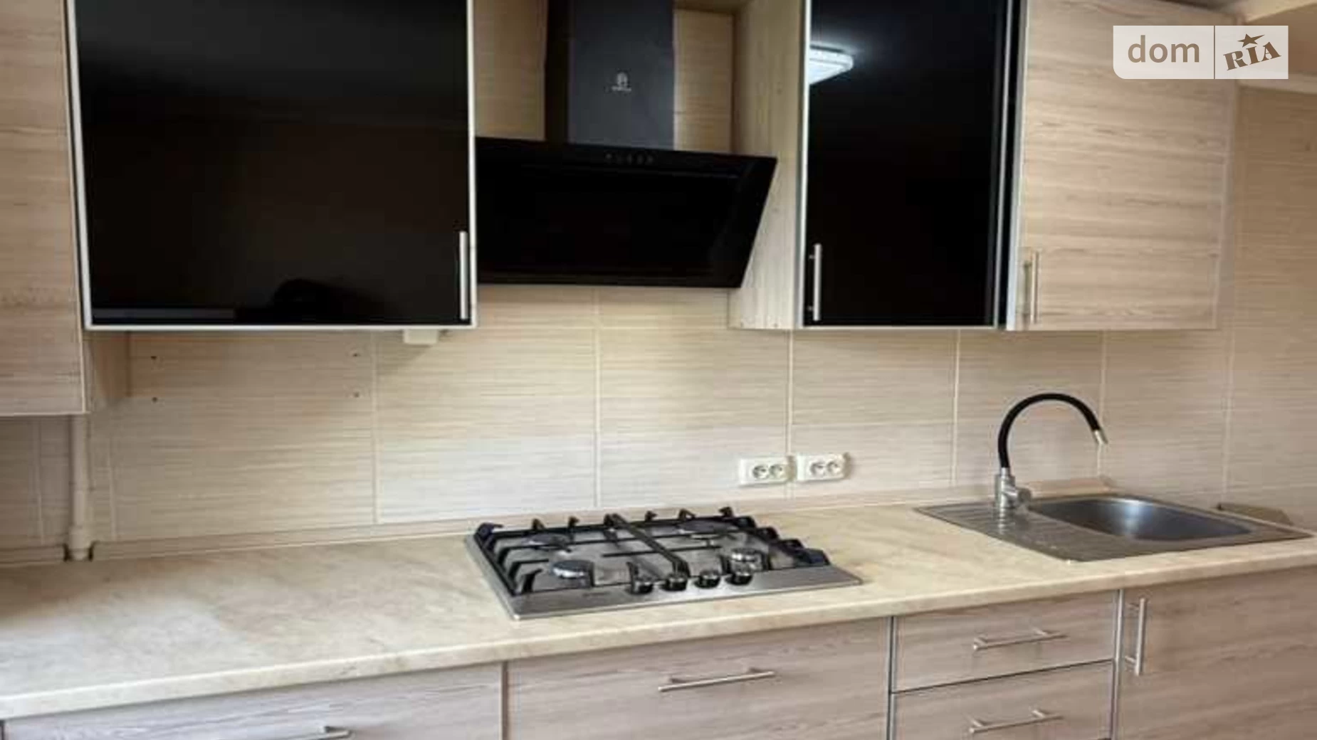 Продается 3-комнатная квартира 66.2 кв. м в Полтаве, цена: 67000 $ - фото 3
