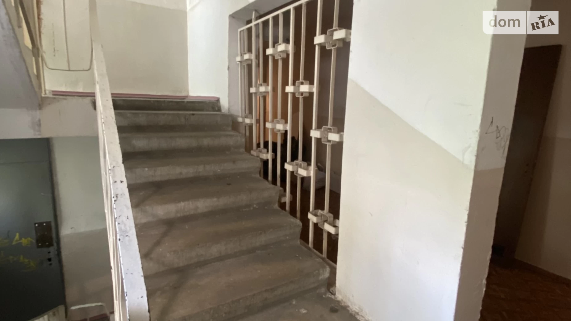 Продается 2-комнатная квартира 52 кв. м в Киеве, пер. Апрельский, 5 - фото 3