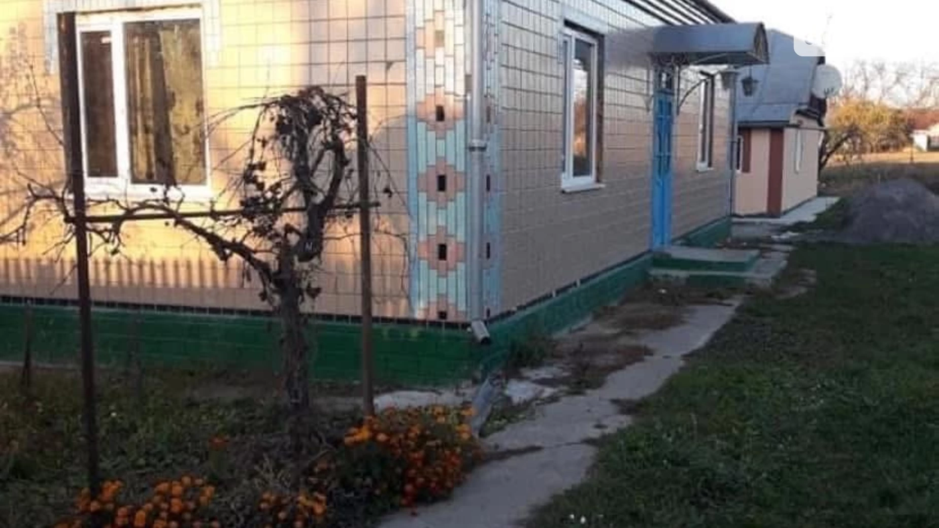 Продается одноэтажный дом 1347 кв. м с балконом, цена: 35000 $ - фото 4