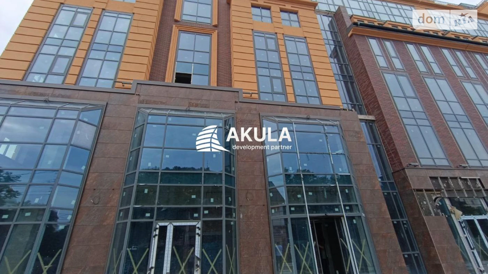 Сдается в аренду офис 4000 кв. м в бизнес-центре, цена: 60000 $ - фото 2