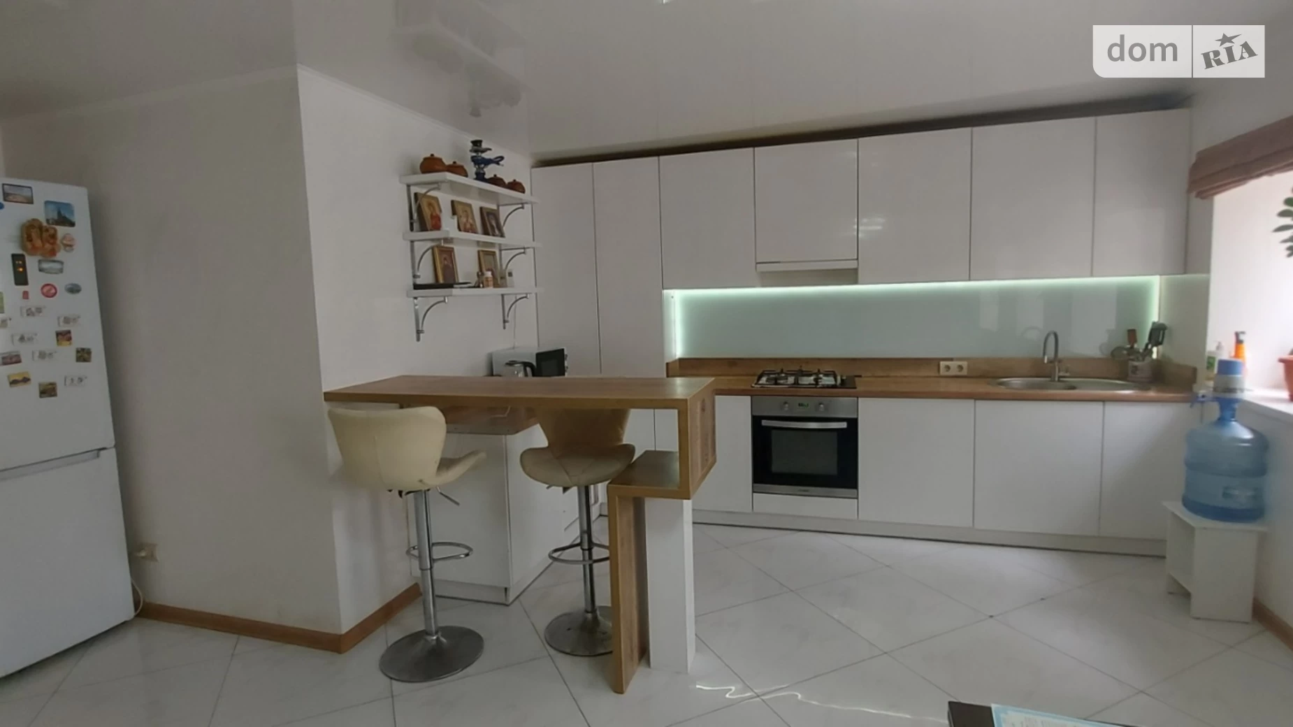 Продается дом на 2 этажа 145.5 кв. м с подвалом, цена: 58000 $ - фото 2