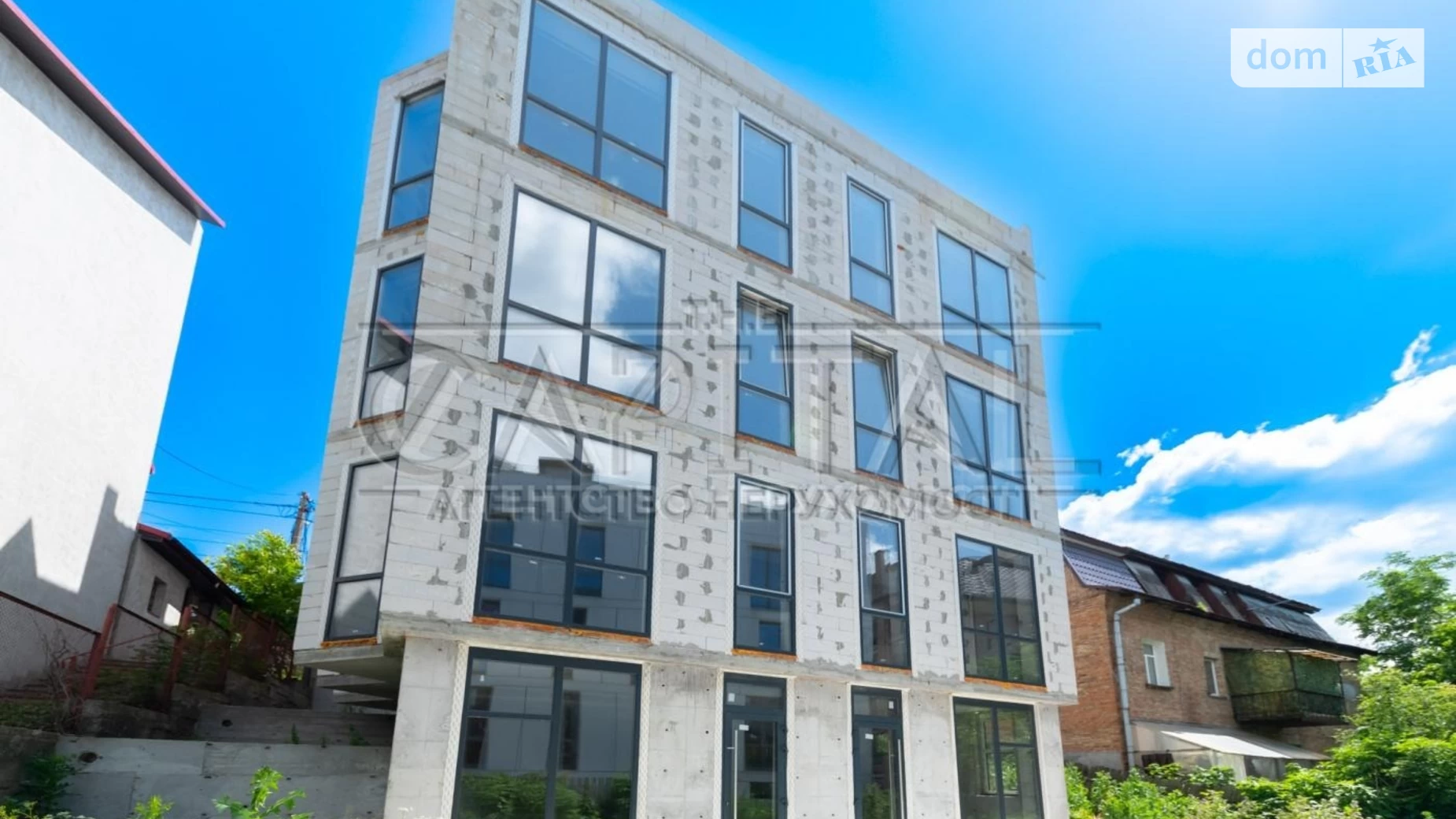 Продается помещения свободного назначения 542.7 кв. м в 4-этажном здании, цена: 1095000 $ - фото 2