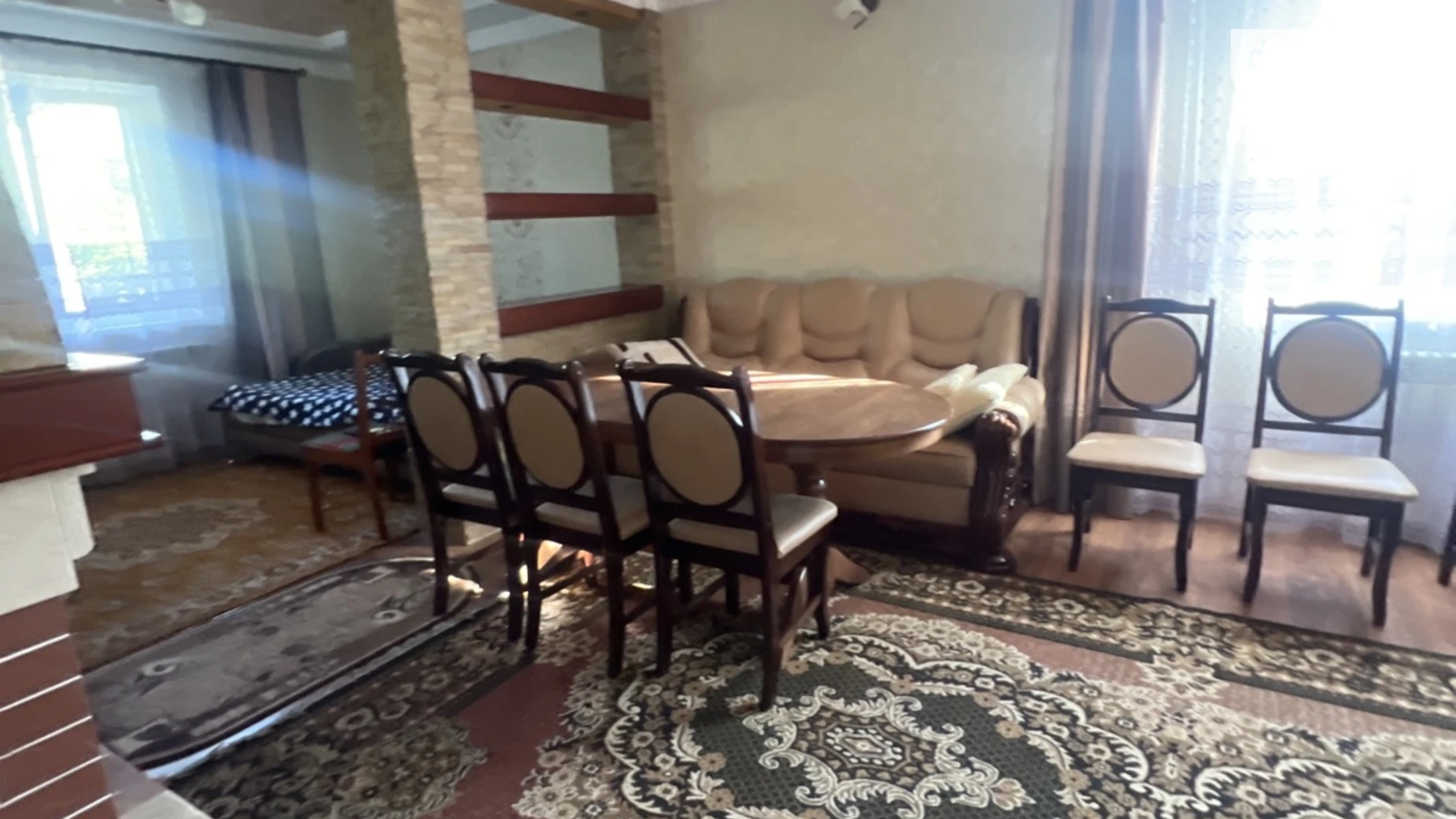 Продается дом на 2 этажа 180 кв. м с гаражом, цена: 75000 $ - фото 2