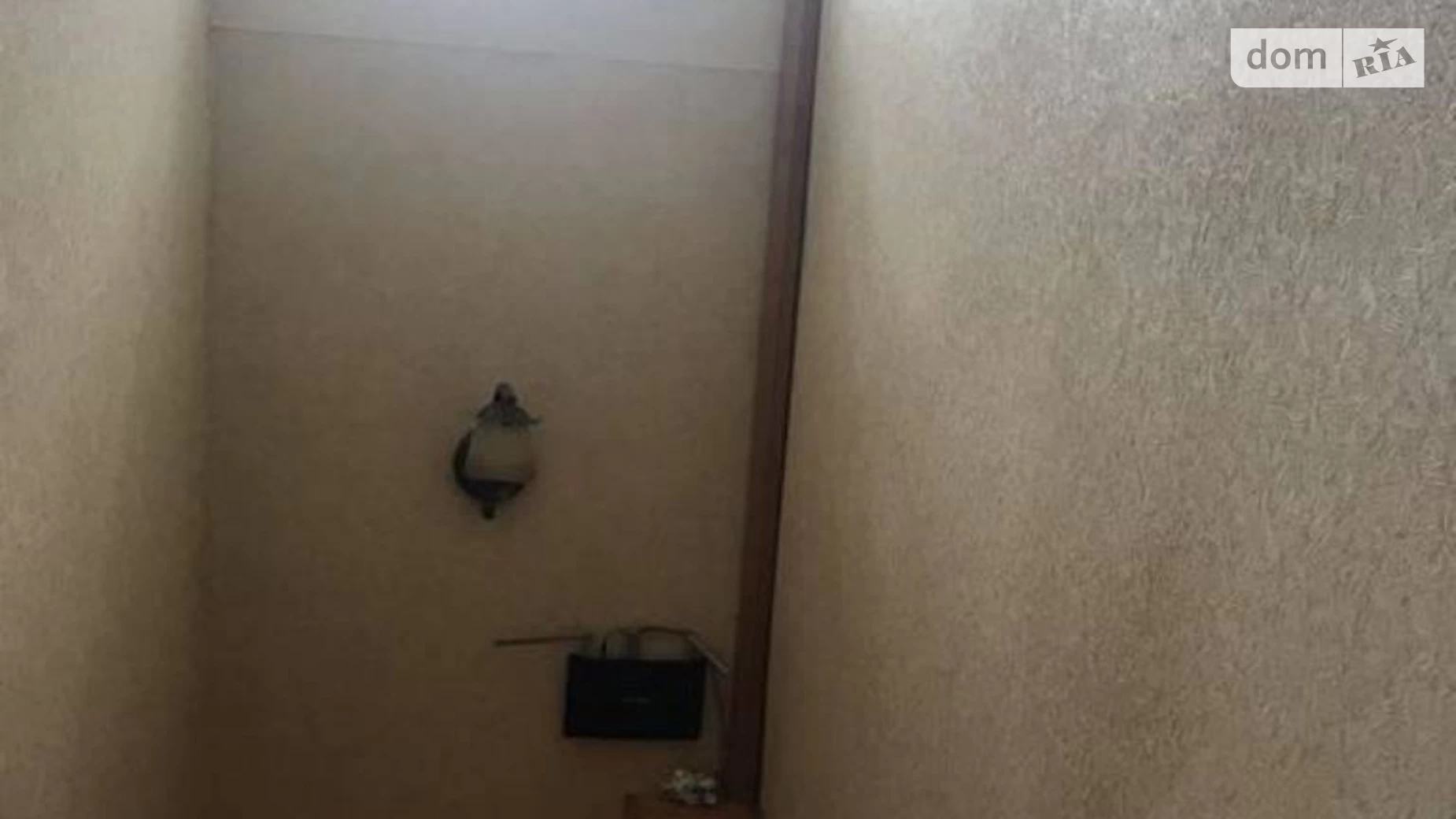 Продается дом на 2 этажа 76 кв. м с гаражом, цена: 81000 $ - фото 4