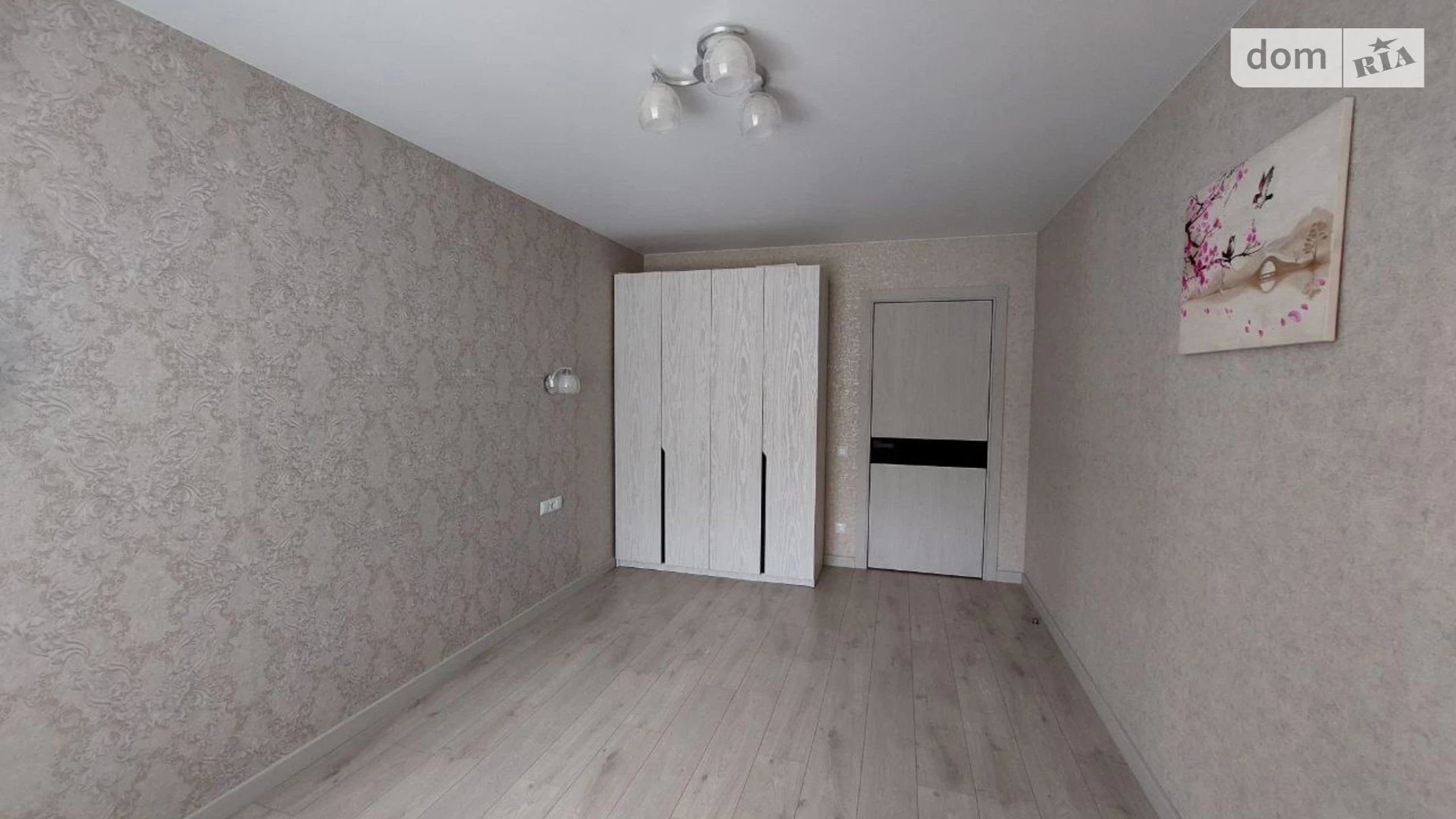 Продается 2-комнатная квартира 68 кв. м в, цена: 45000 $ - фото 4