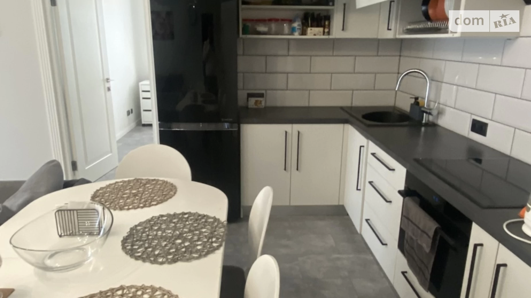 Сдается в аренду 3-комнатная квартира 95 кв. м в Днепре, ул. Светлова, 42А - фото 4
