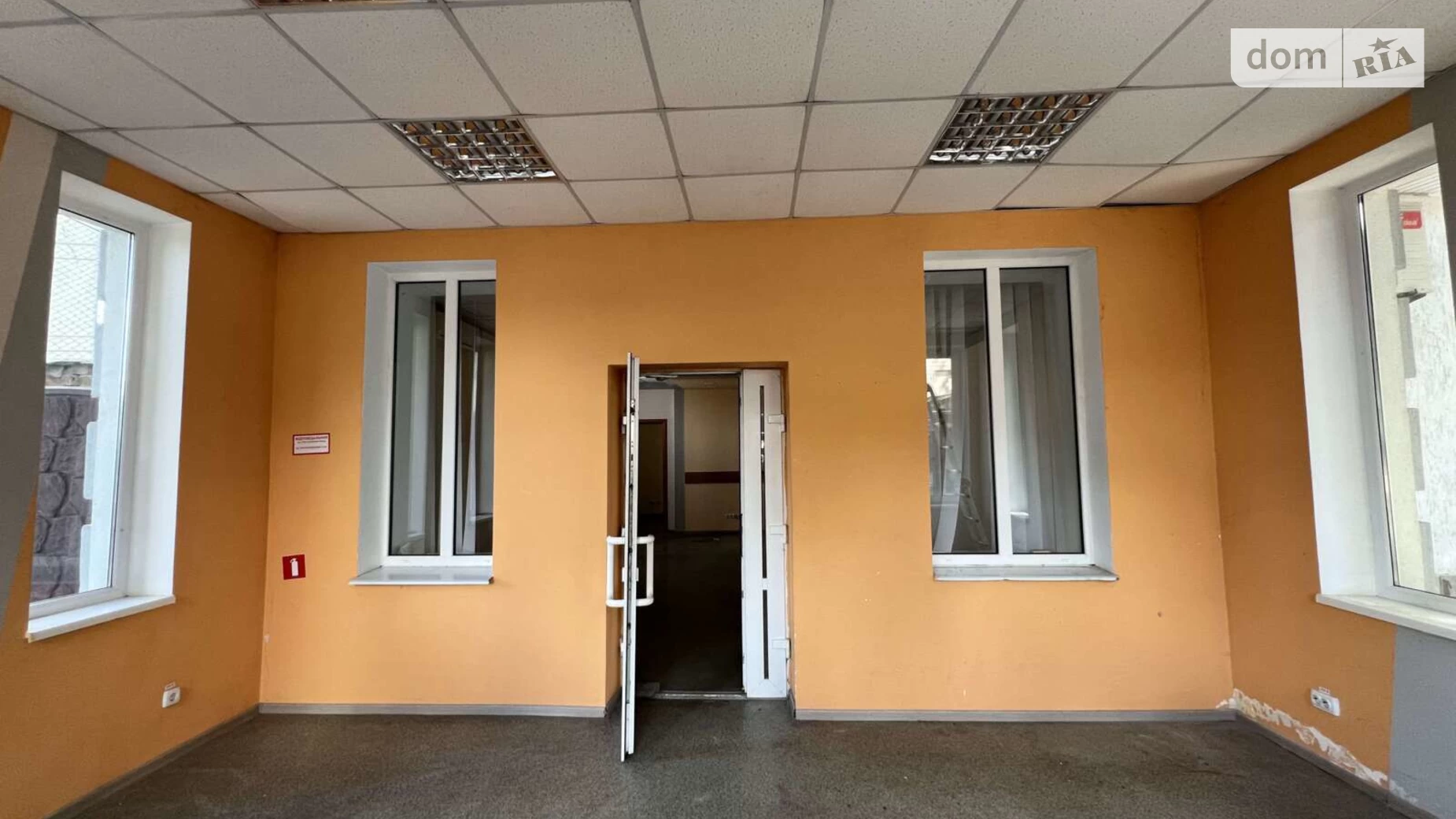 Сдается в аренду помещения свободного назначения 165 кв. м в 1-этажном здании, цена: 30000 грн - фото 3