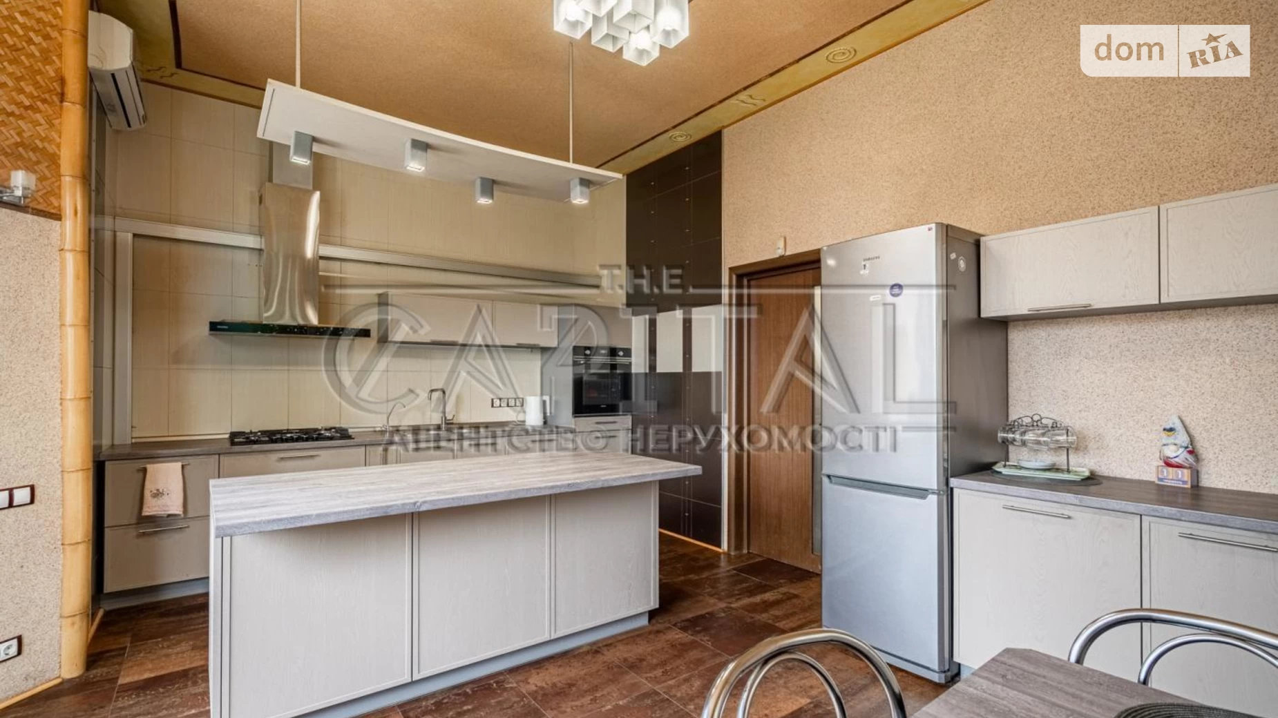 Продается дом на 2 этажа 295 кв. м с террасой, цена: 225000 $ - фото 3