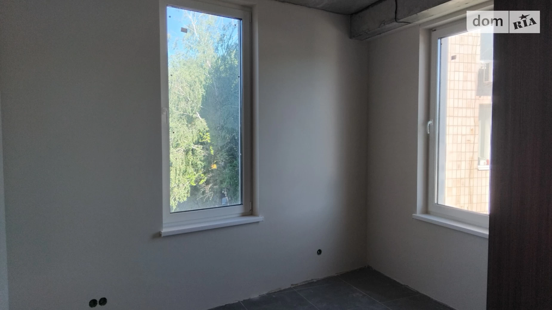 Сдается в аренду офис 32.9 кв. м в бизнес-центре, цена: 13160 грн - фото 2