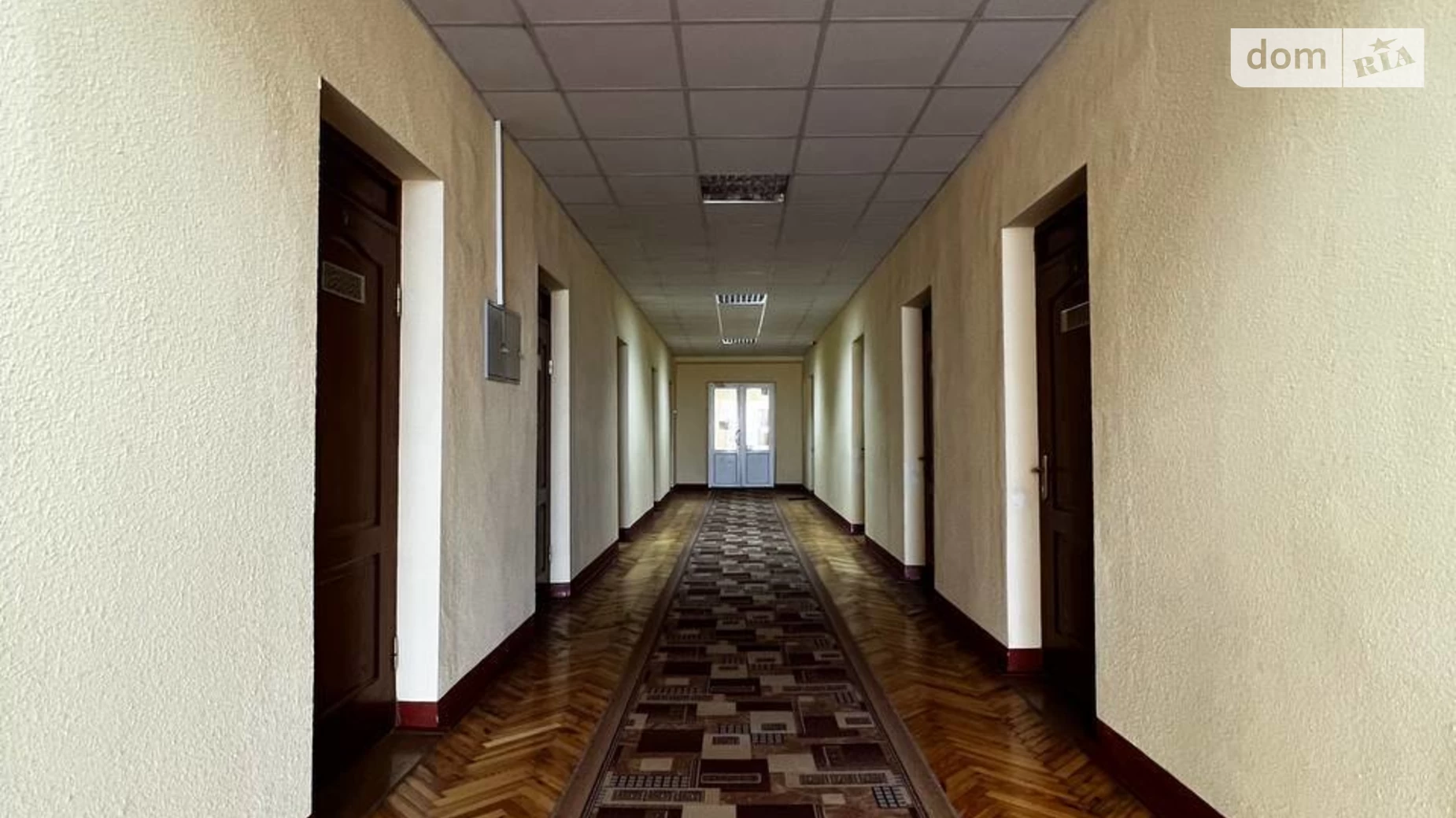 Сдается в аренду офис 15.2 кв. м в бизнес-центре, цена: 2128 грн - фото 3