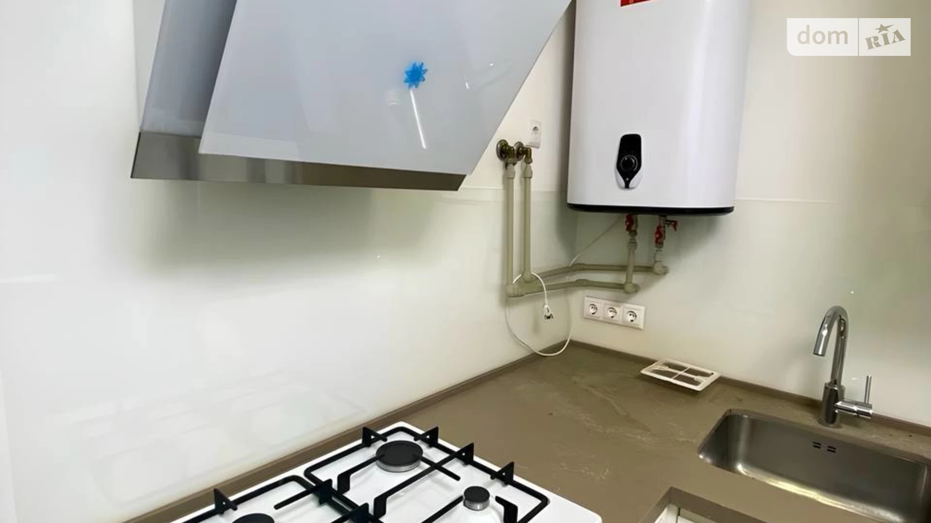 Продается 5-комнатная квартира 104.6 кв. м в, цена: 45000 $ - фото 2