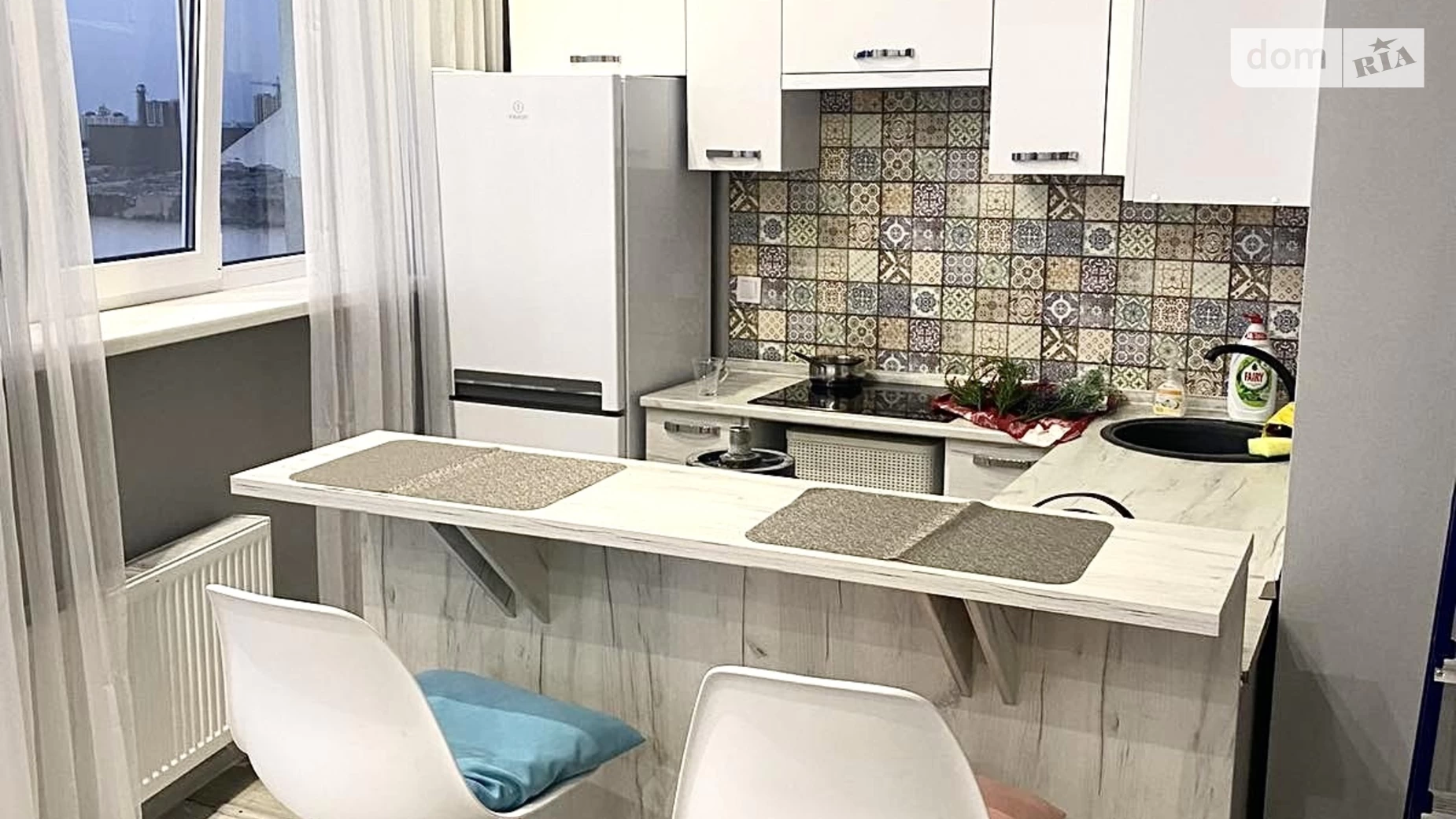 Сдается в аренду 1-комнатная квартира 40 кв. м в, цена: 12000 грн - фото 2