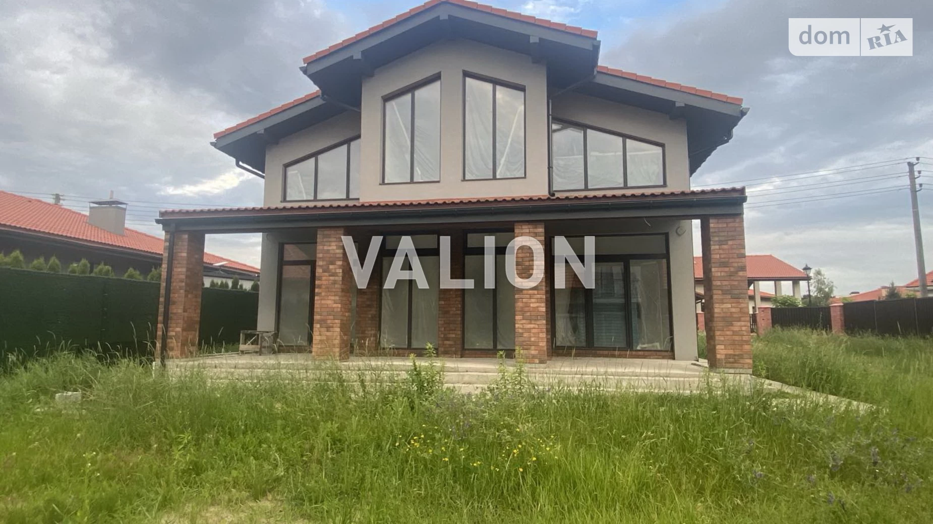 Продается дом на 2 этажа 182.1 кв. м с участком, цена: 380000 $ - фото 2