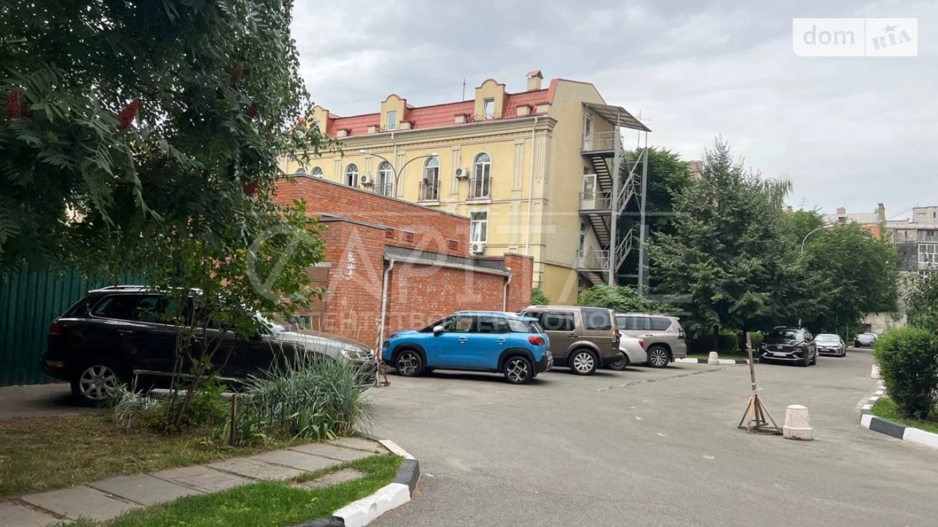 Здається в оренду офіс 220 кв. м в бізнес-центрі, цена: 2000 $ - фото 5